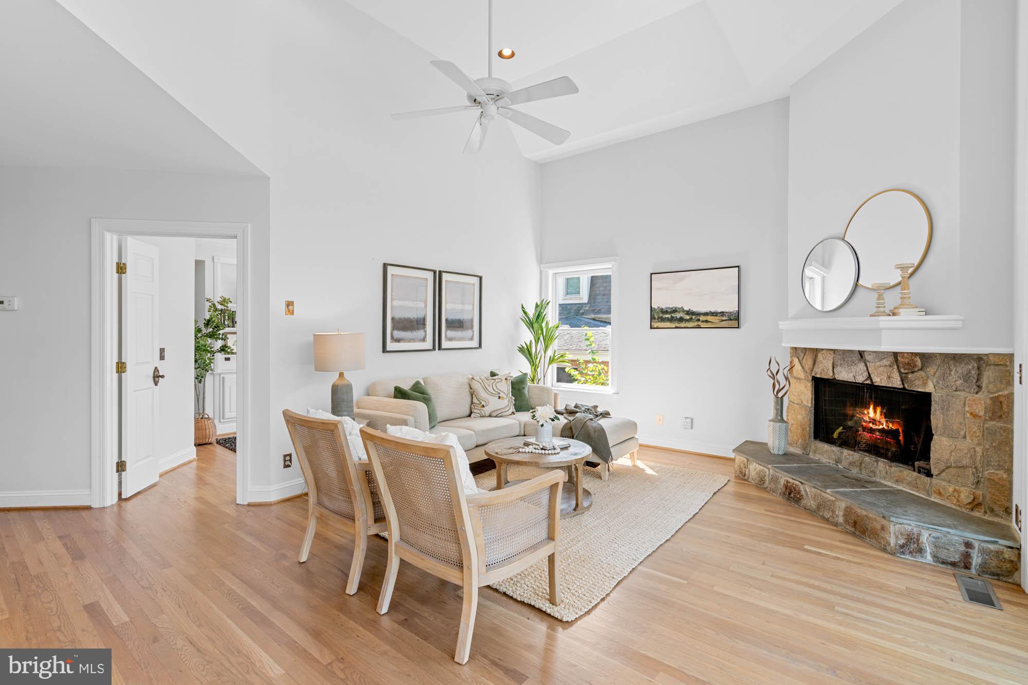 GLEN ECHO HEIGHTS - Residential