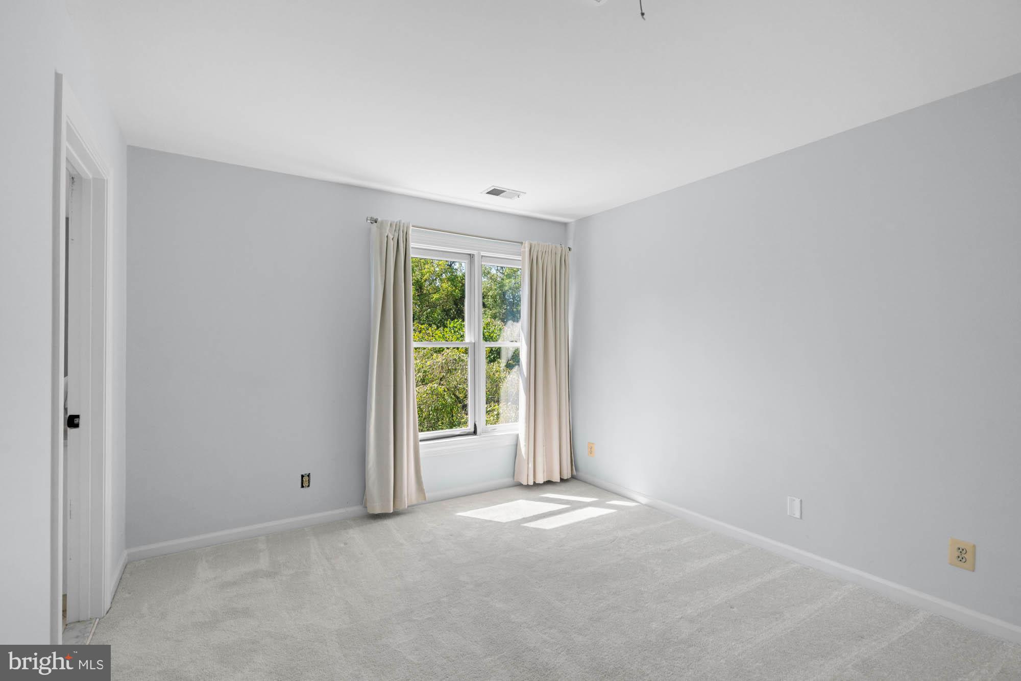 GLEN ECHO HEIGHTS - Residential