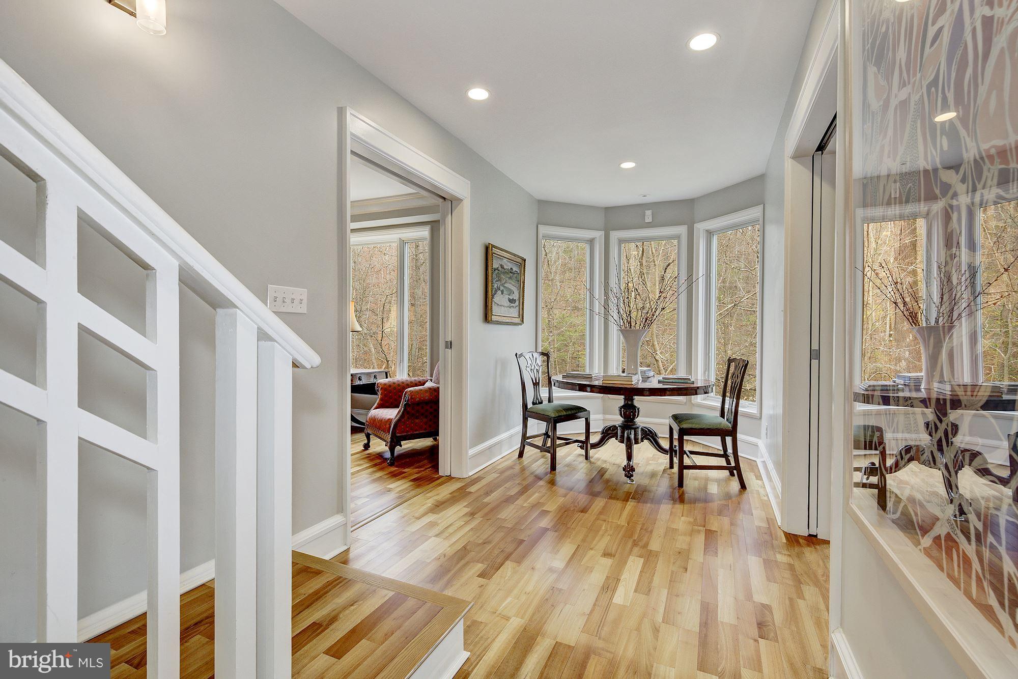 FOREST HILLS - Residential
