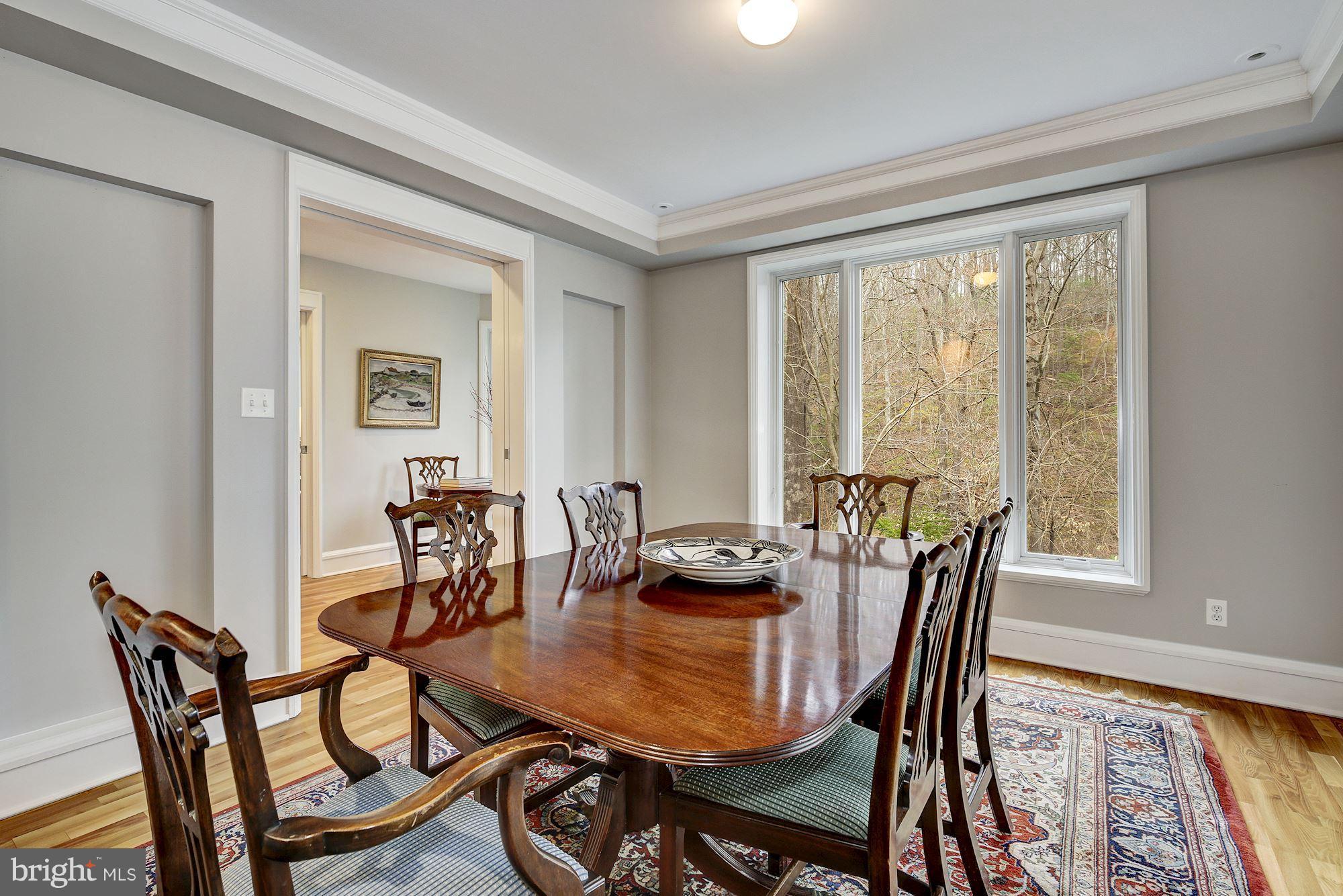 FOREST HILLS - Residential