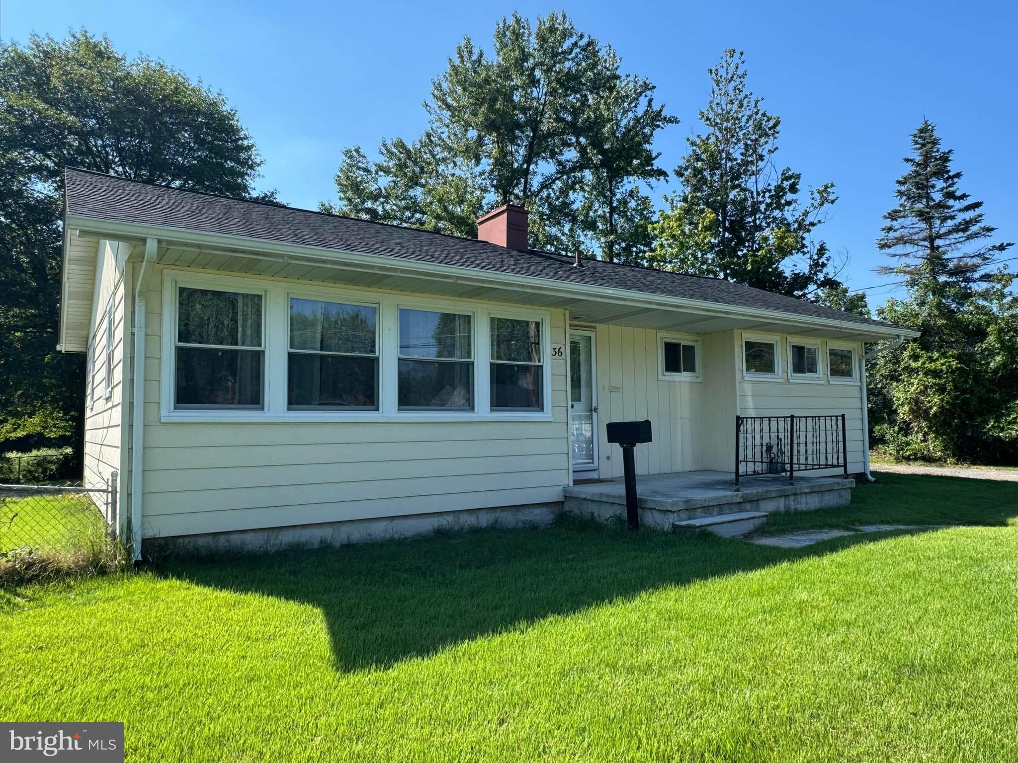 36 MOYER DRIVE