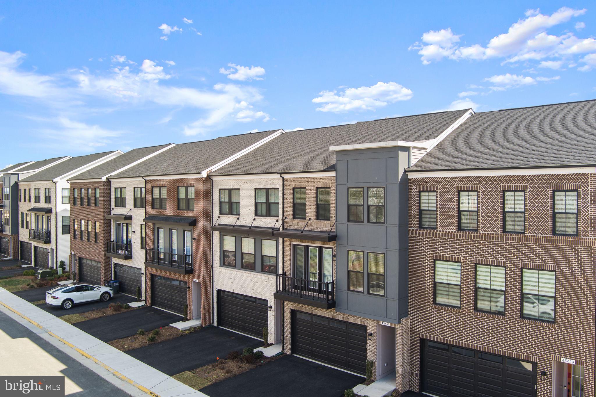 DEMOTT & SILVER - Residential Lease