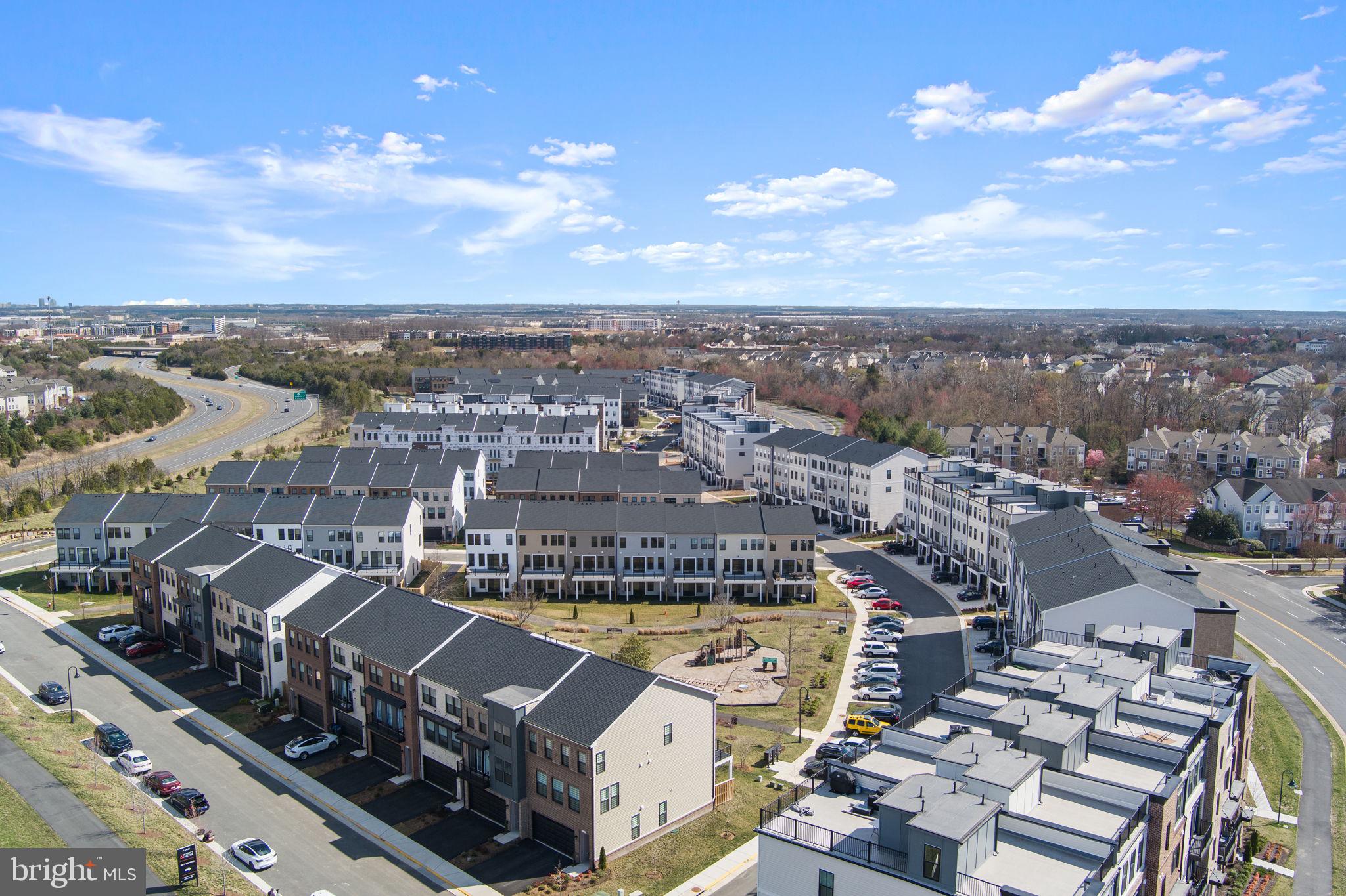 DEMOTT & SILVER - Residential Lease