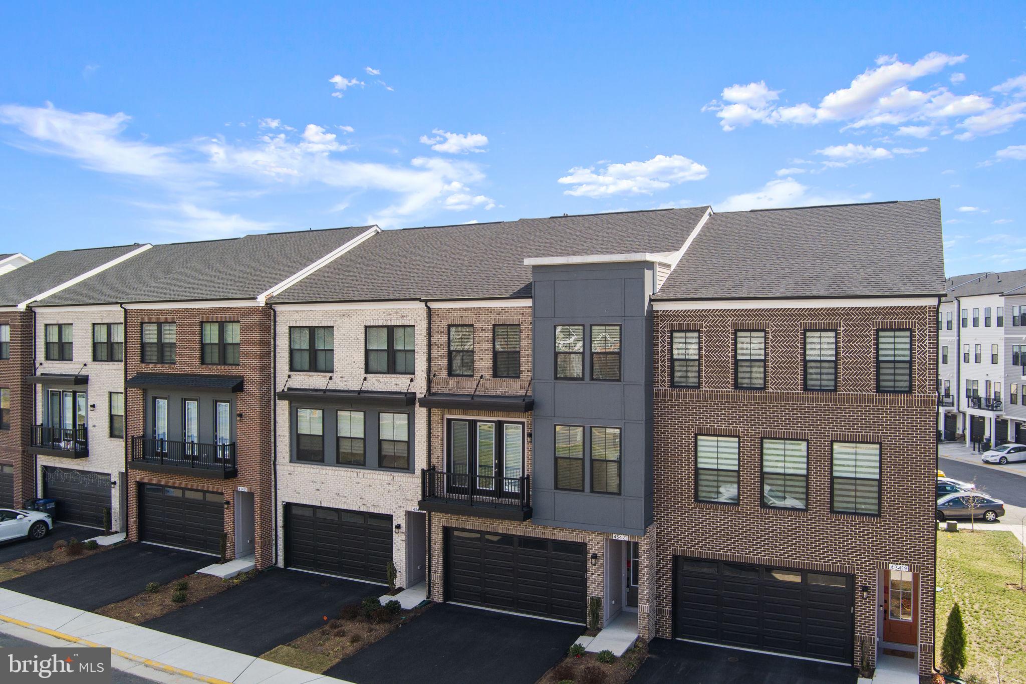 DEMOTT & SILVER - Residential Lease