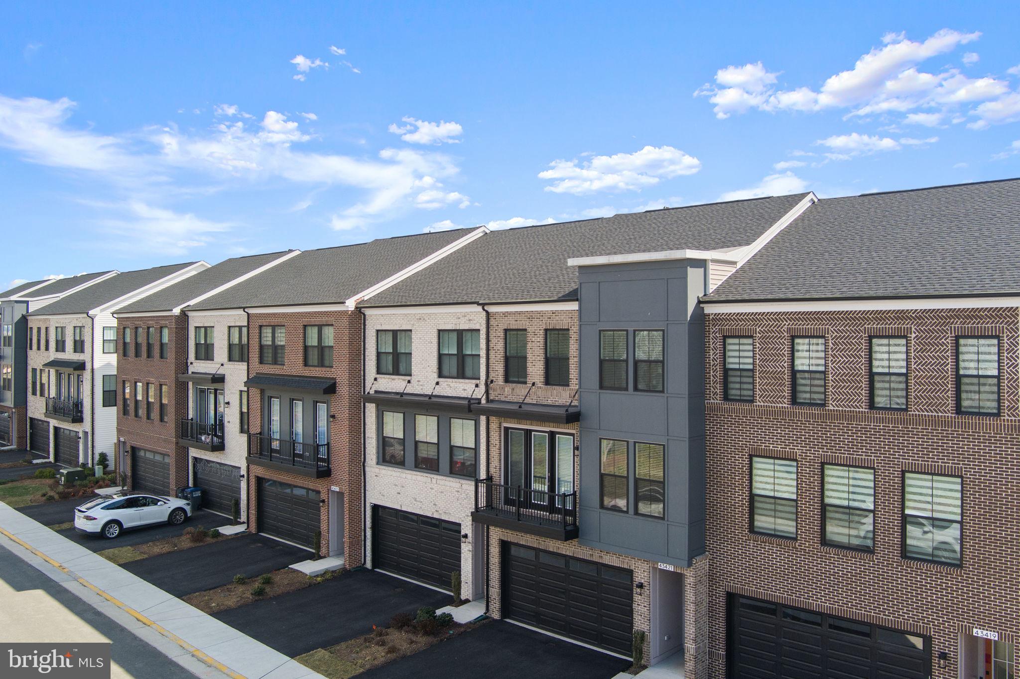 DEMOTT & SILVER - Residential Lease