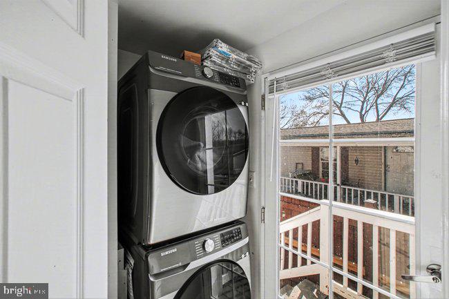 HIDDEN VALLEY - Residential