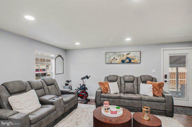 HIDDEN VALLEY - Residential