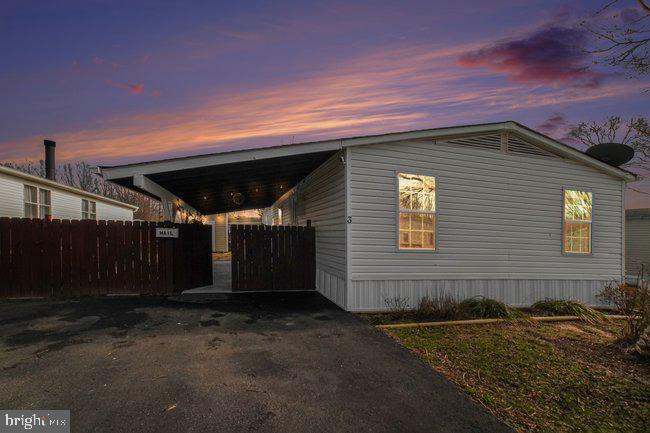 HIDDEN VALLEY - Residential