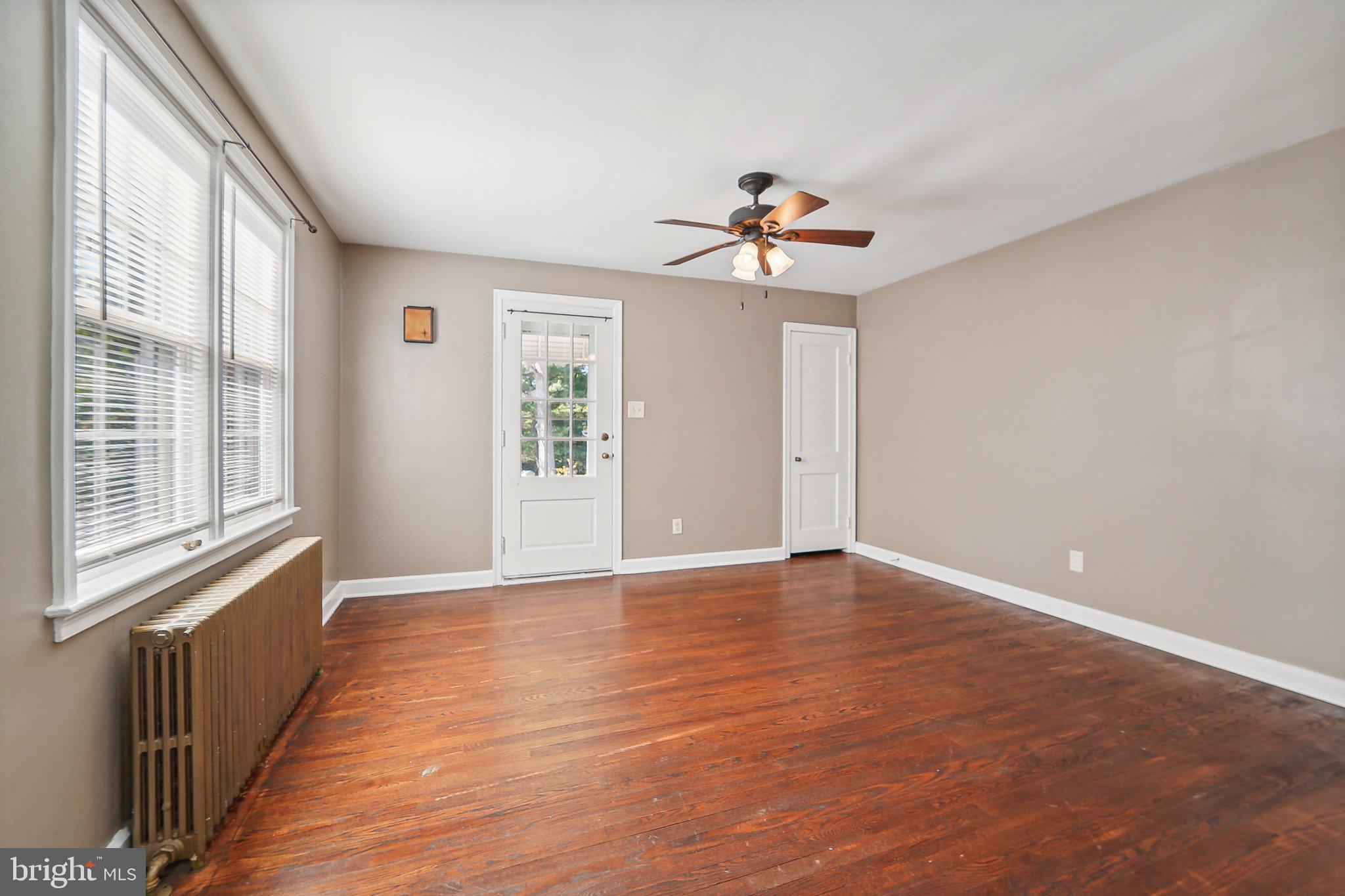 OAK CREST - Residential Lease