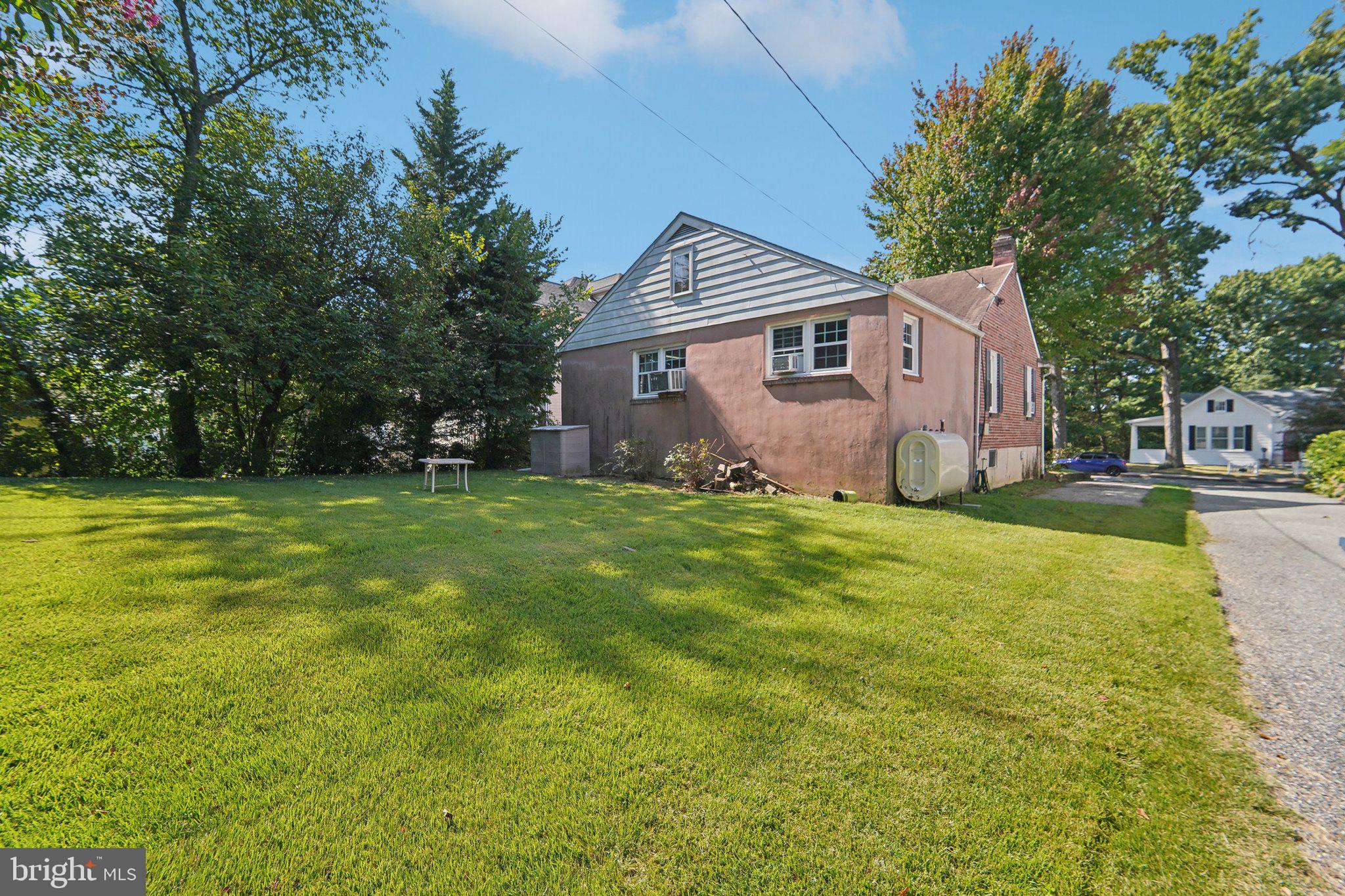 OAK CREST - Residential Lease