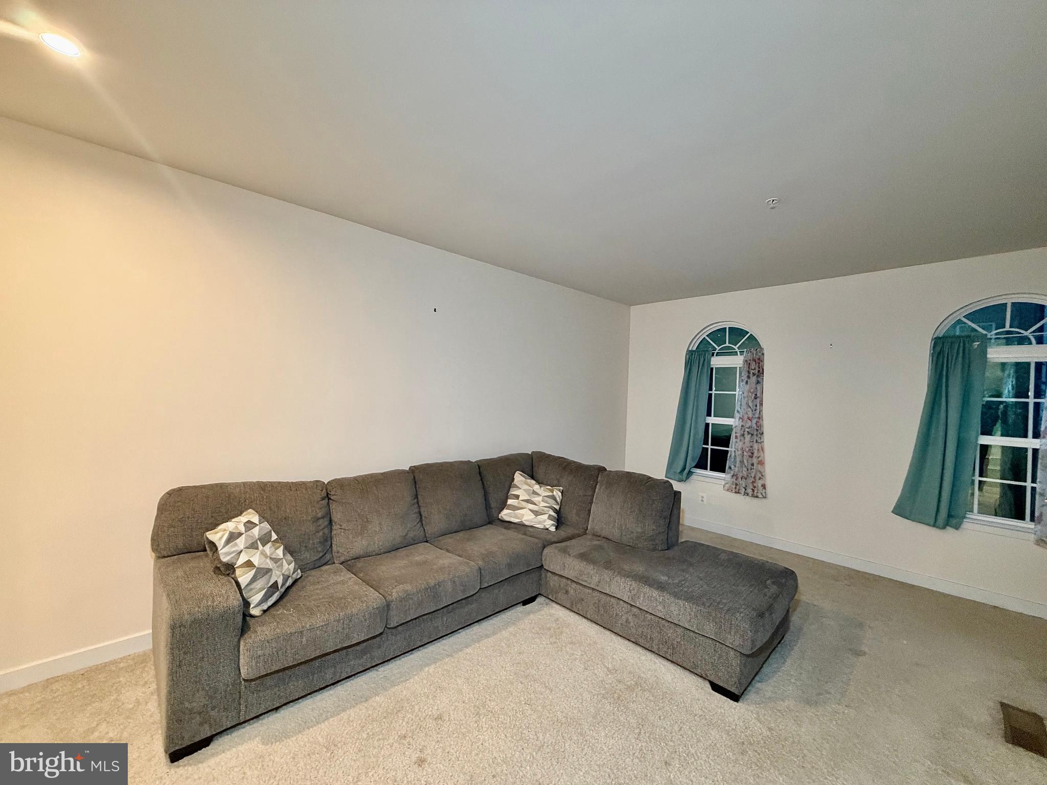 4812 CREST VIEW DRIVE