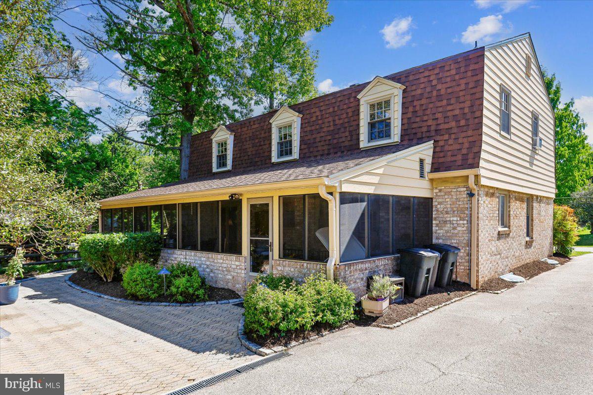 RUXTON - Residential