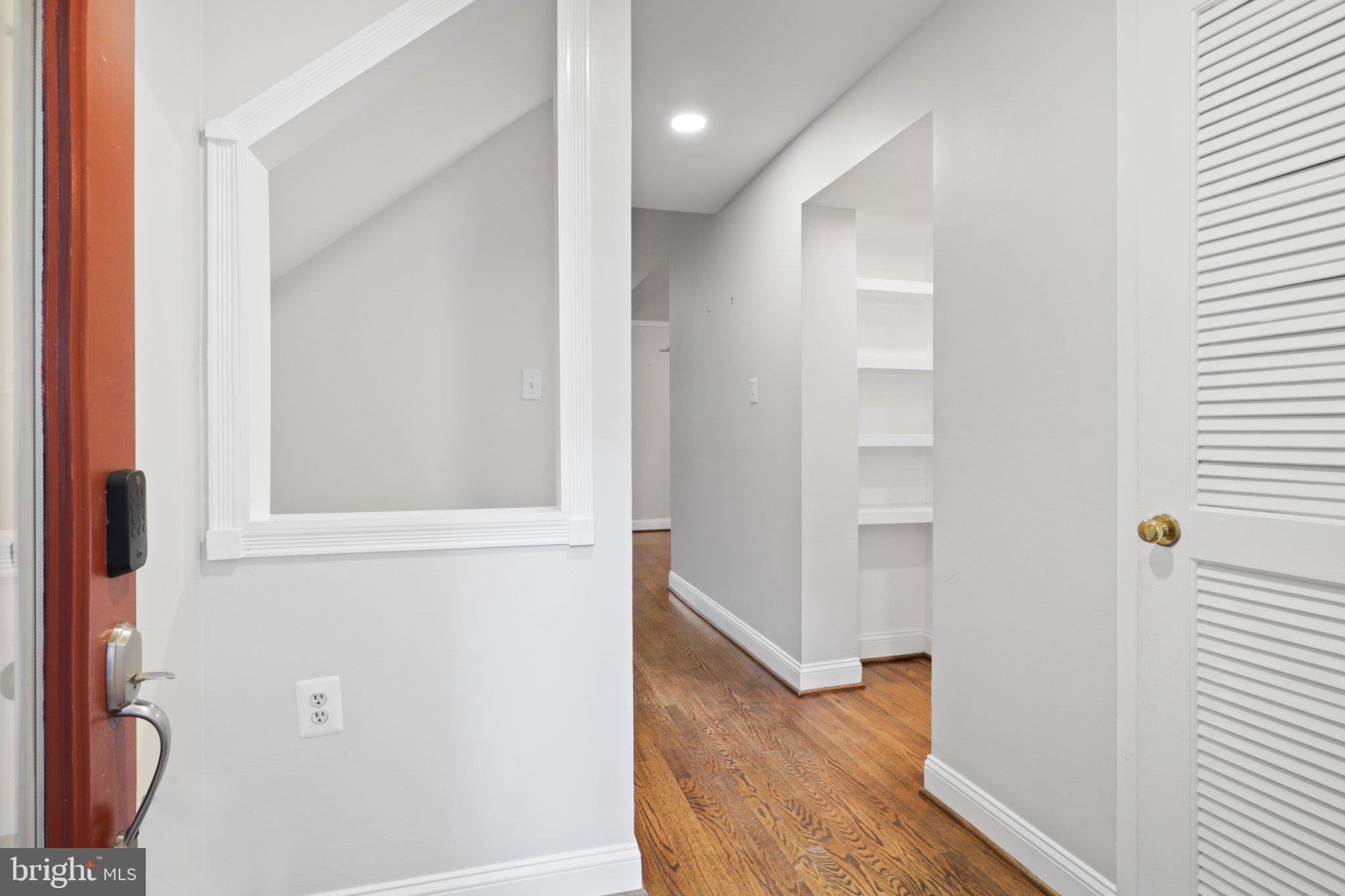 1595 INLET COURT