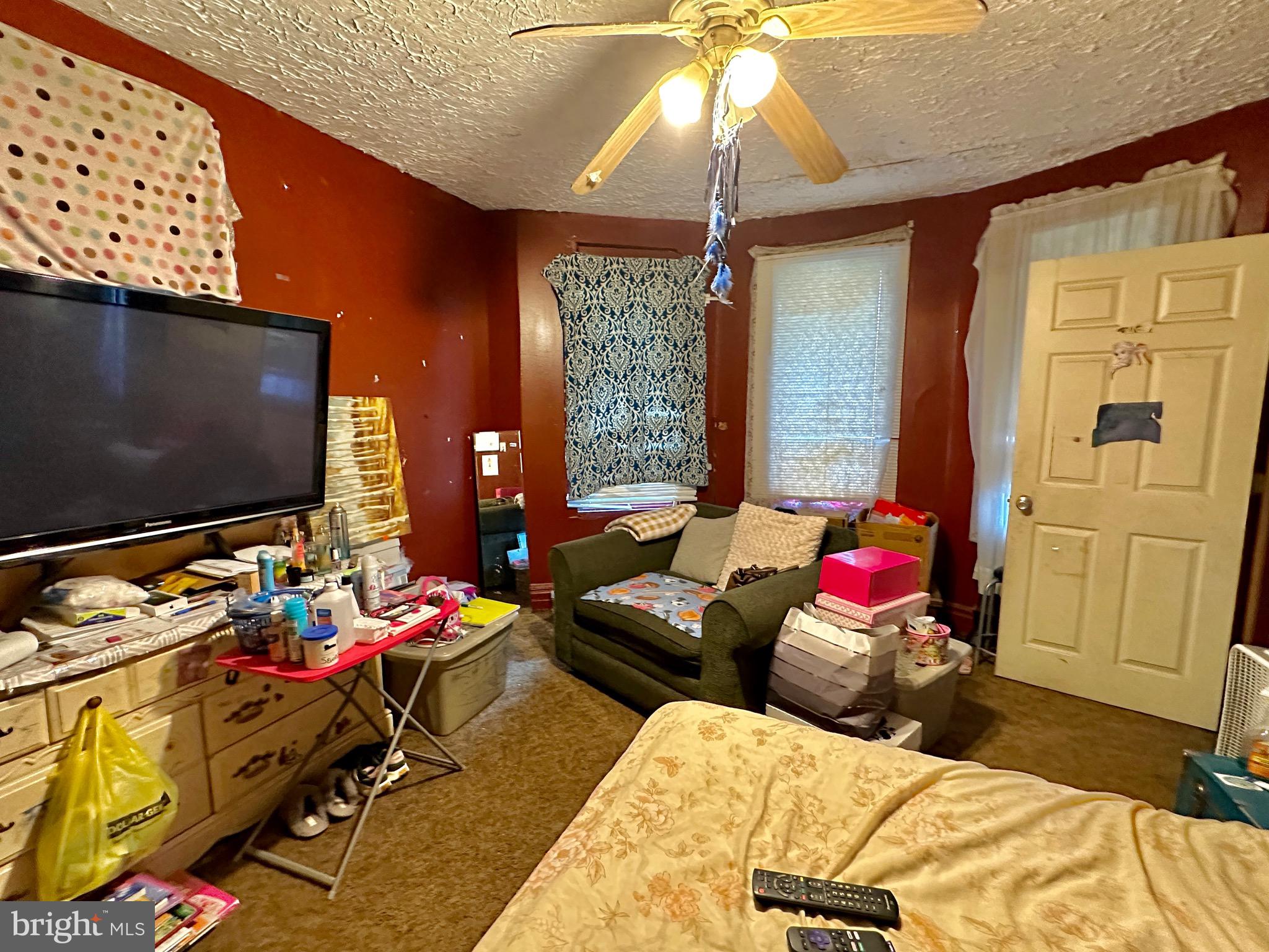 SOUTH END - Residential