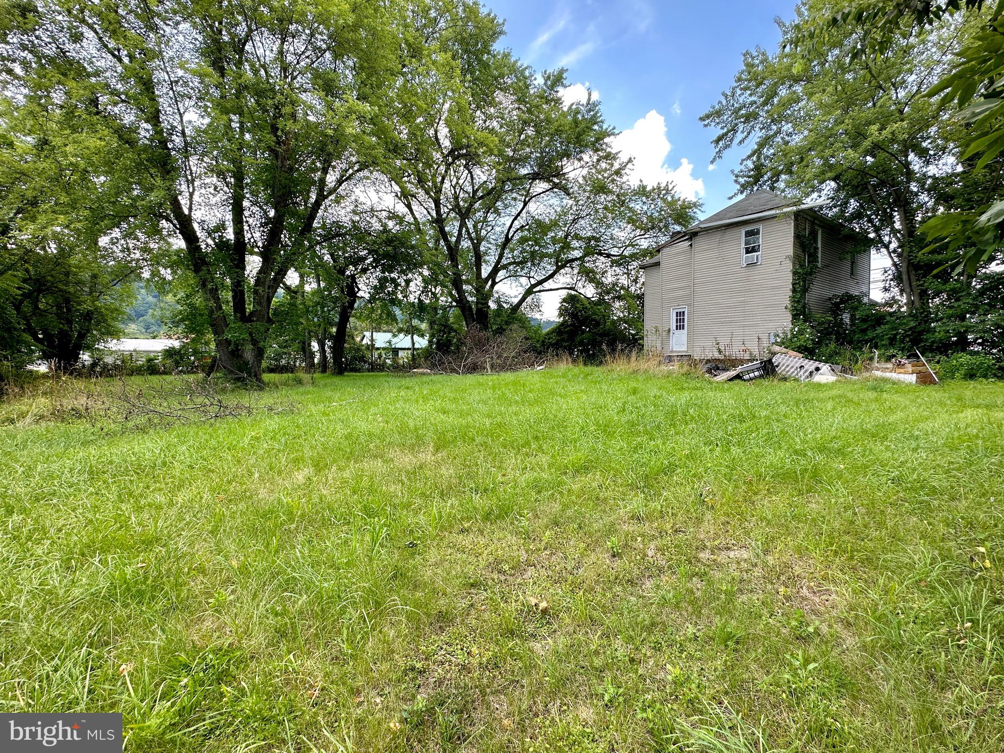 SOUTH END - Residential