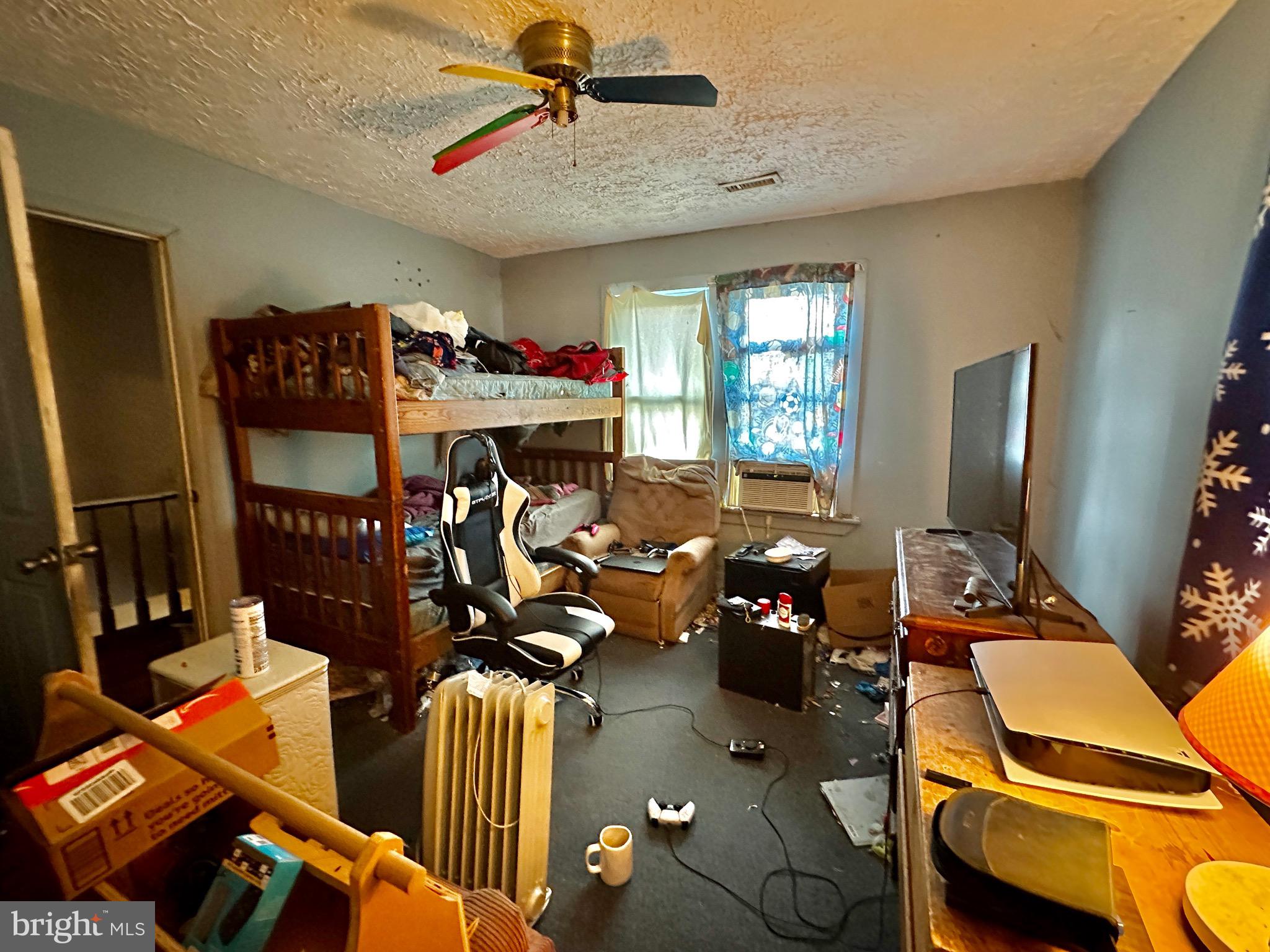 SOUTH END - Residential