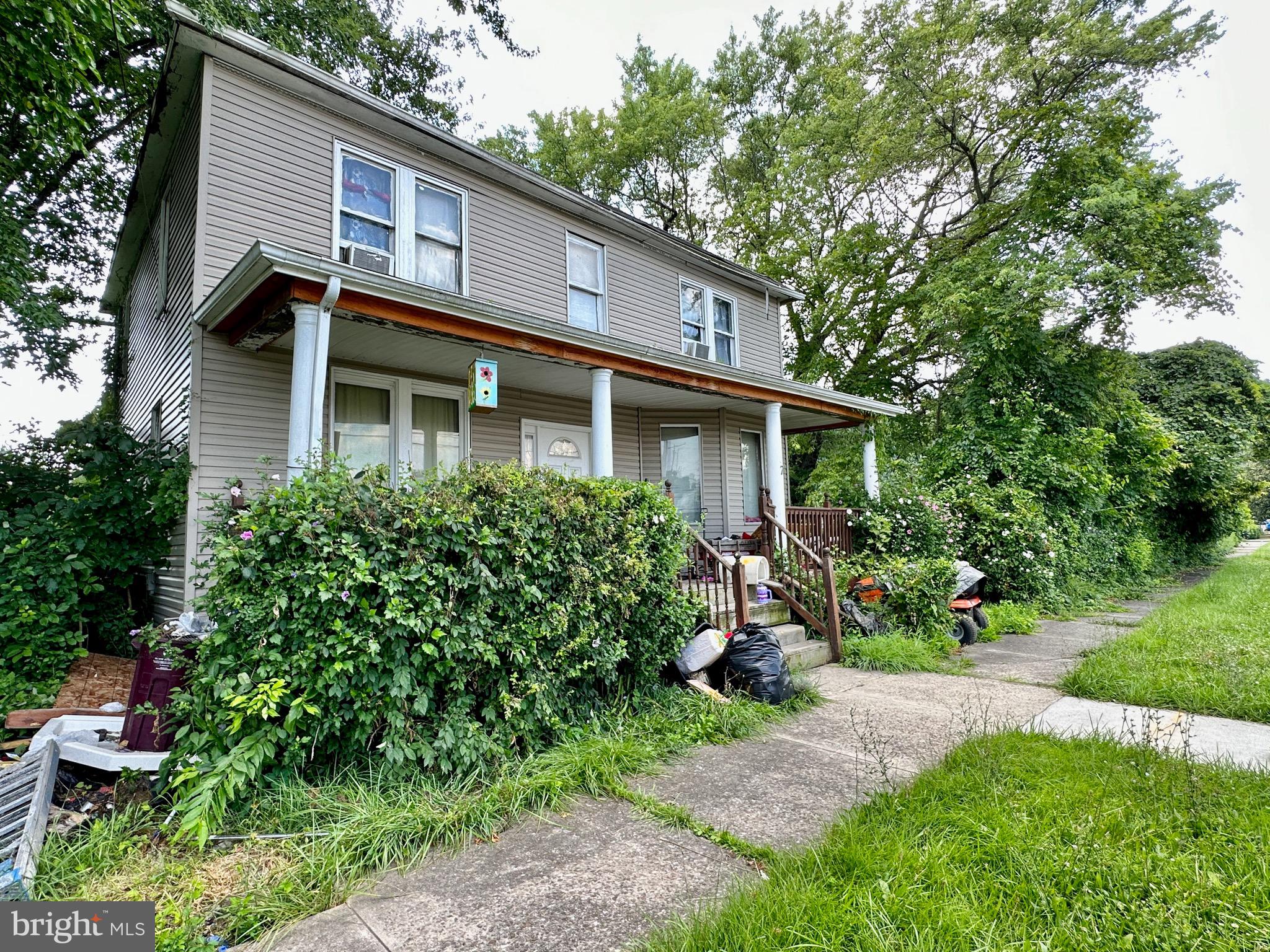 SOUTH END - Residential