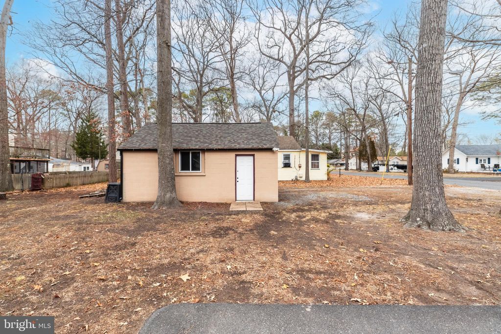 listing image 52