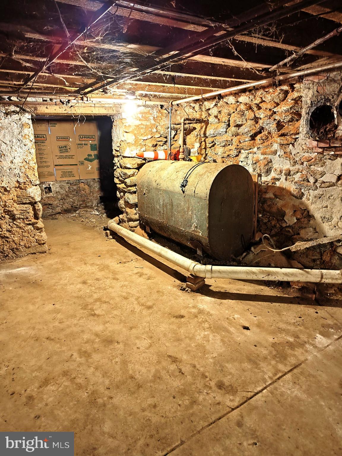 BELMONT - Residential Income