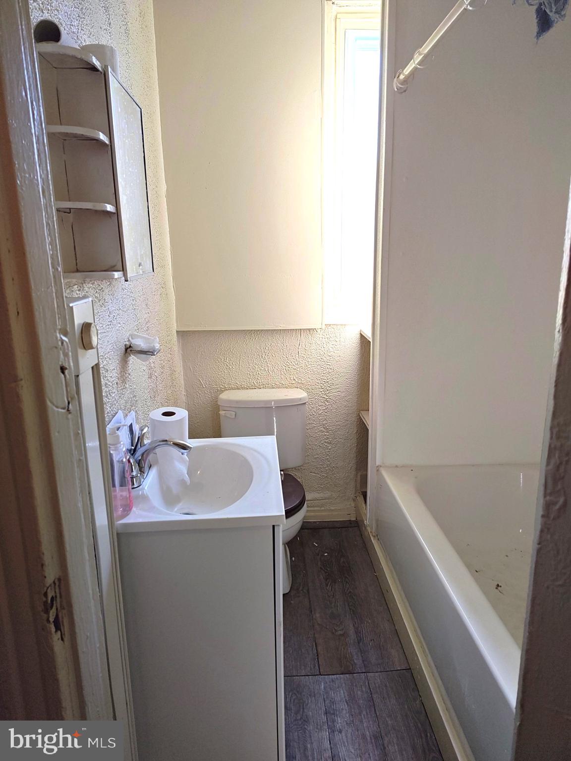 BELMONT - Residential Income