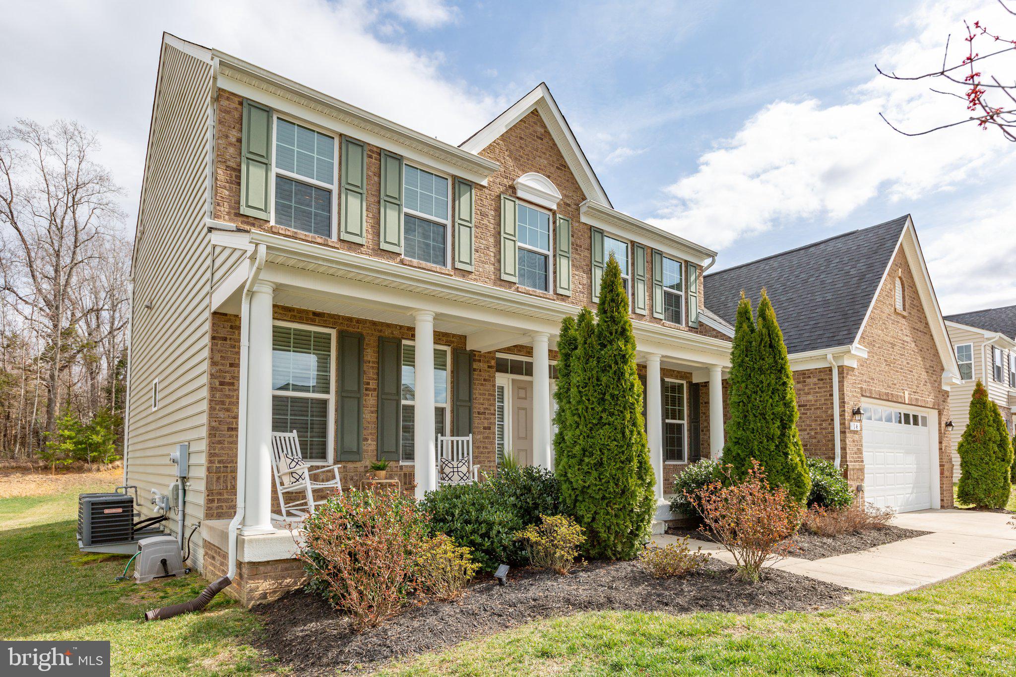 LIBERTY KNOLLS - Residential