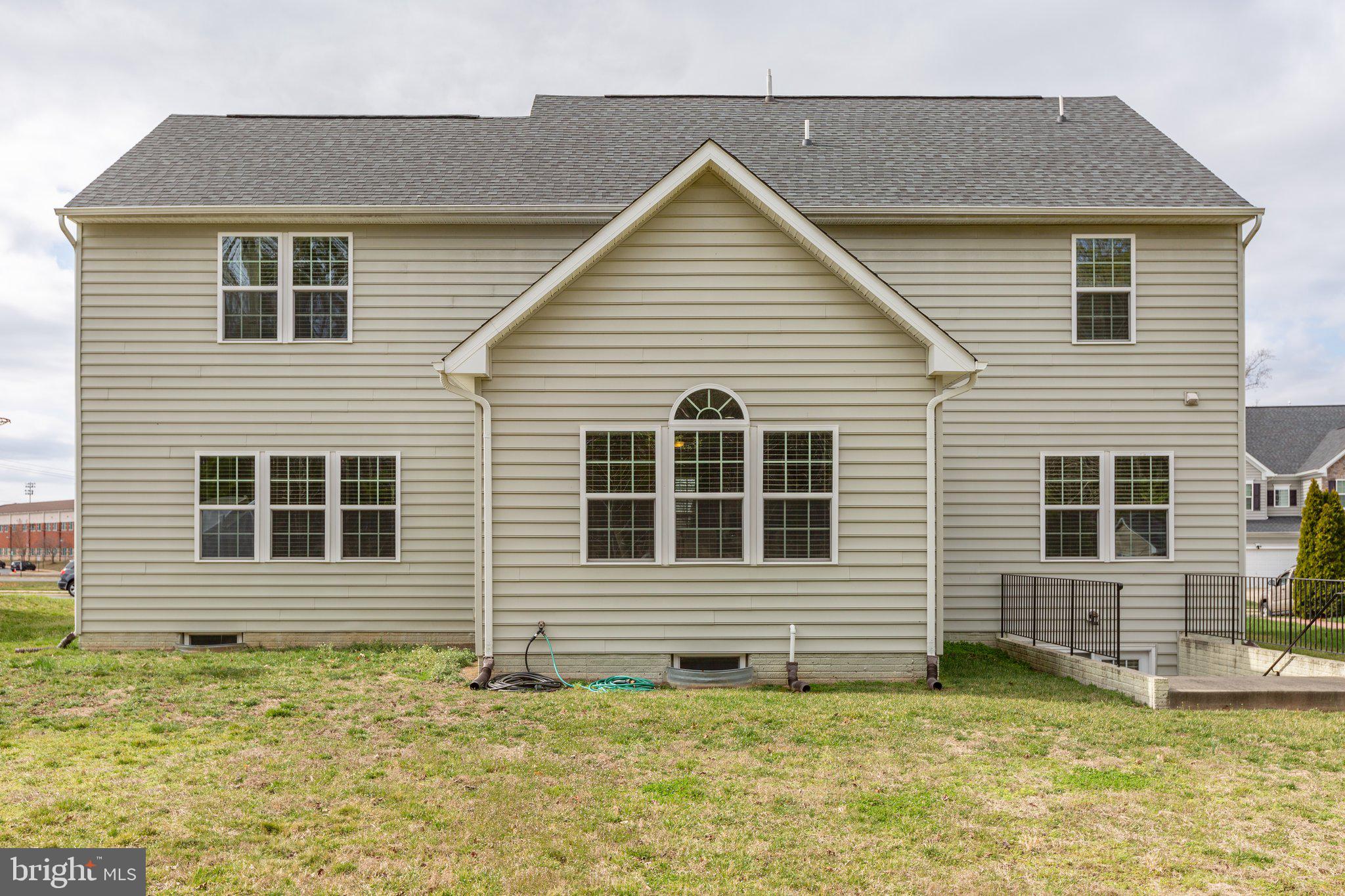 LIBERTY KNOLLS - Residential