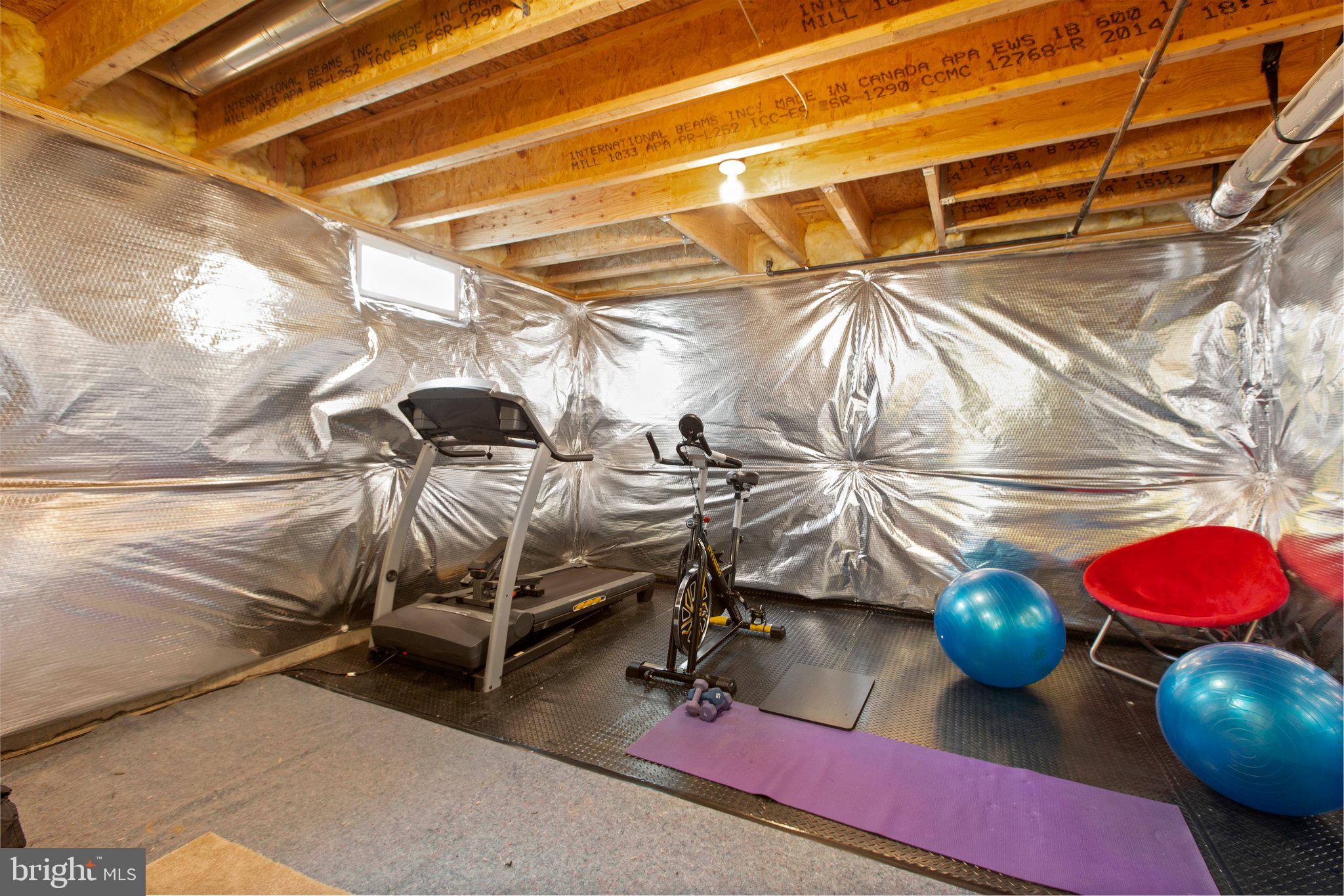 LIBERTY KNOLLS - Residential