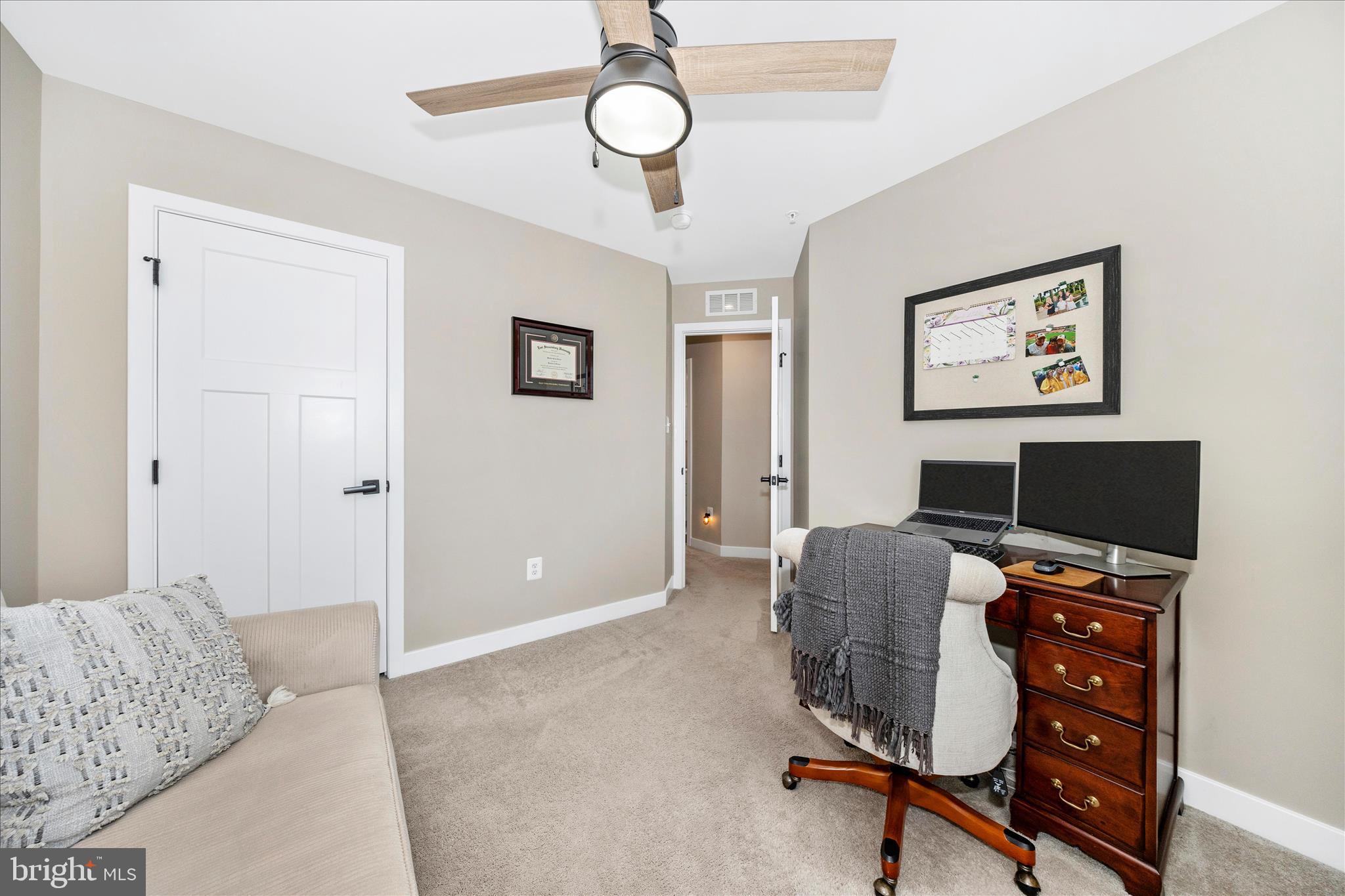 LAKE LINGANORE - Residential