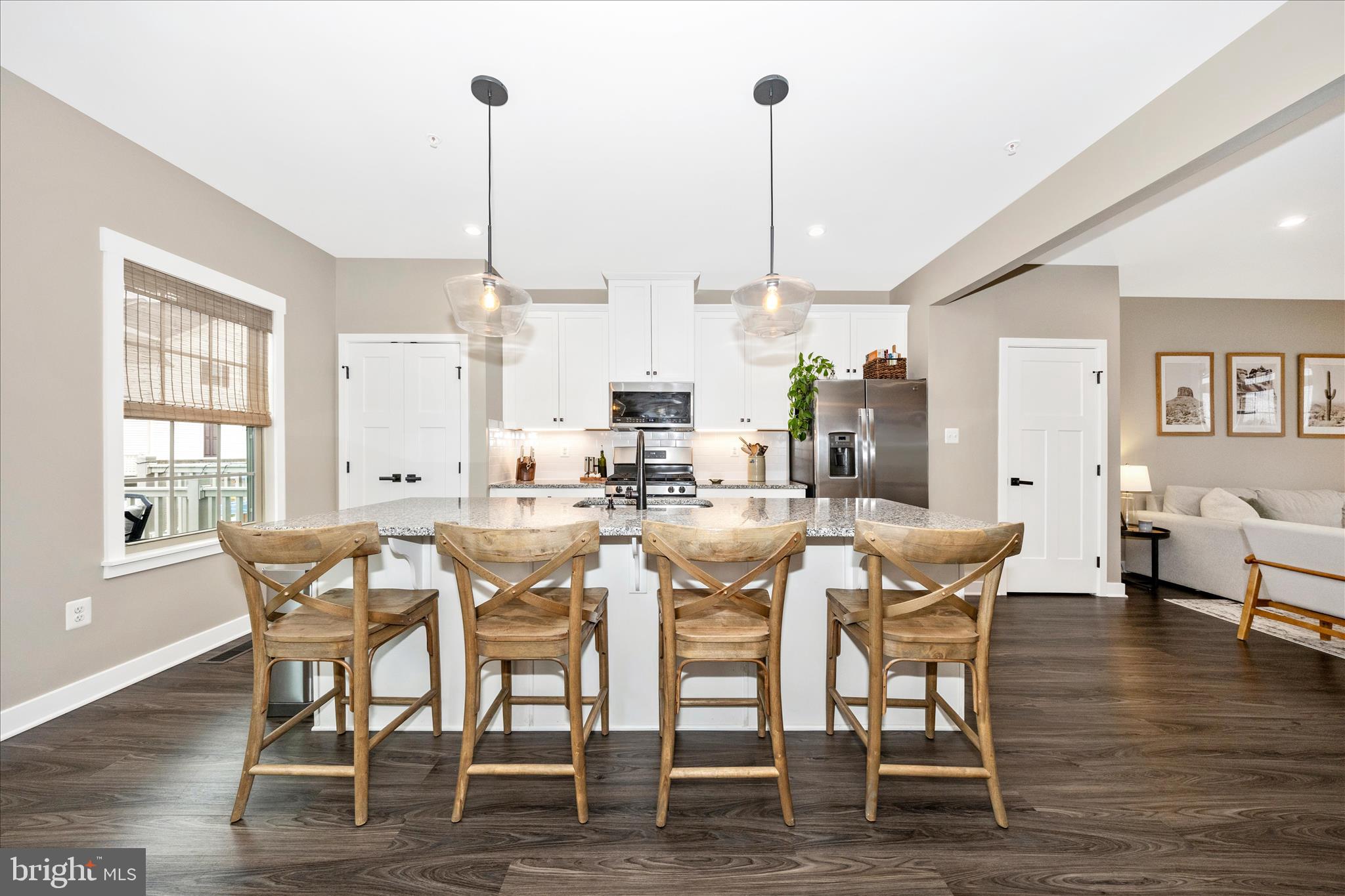 LAKE LINGANORE - Residential