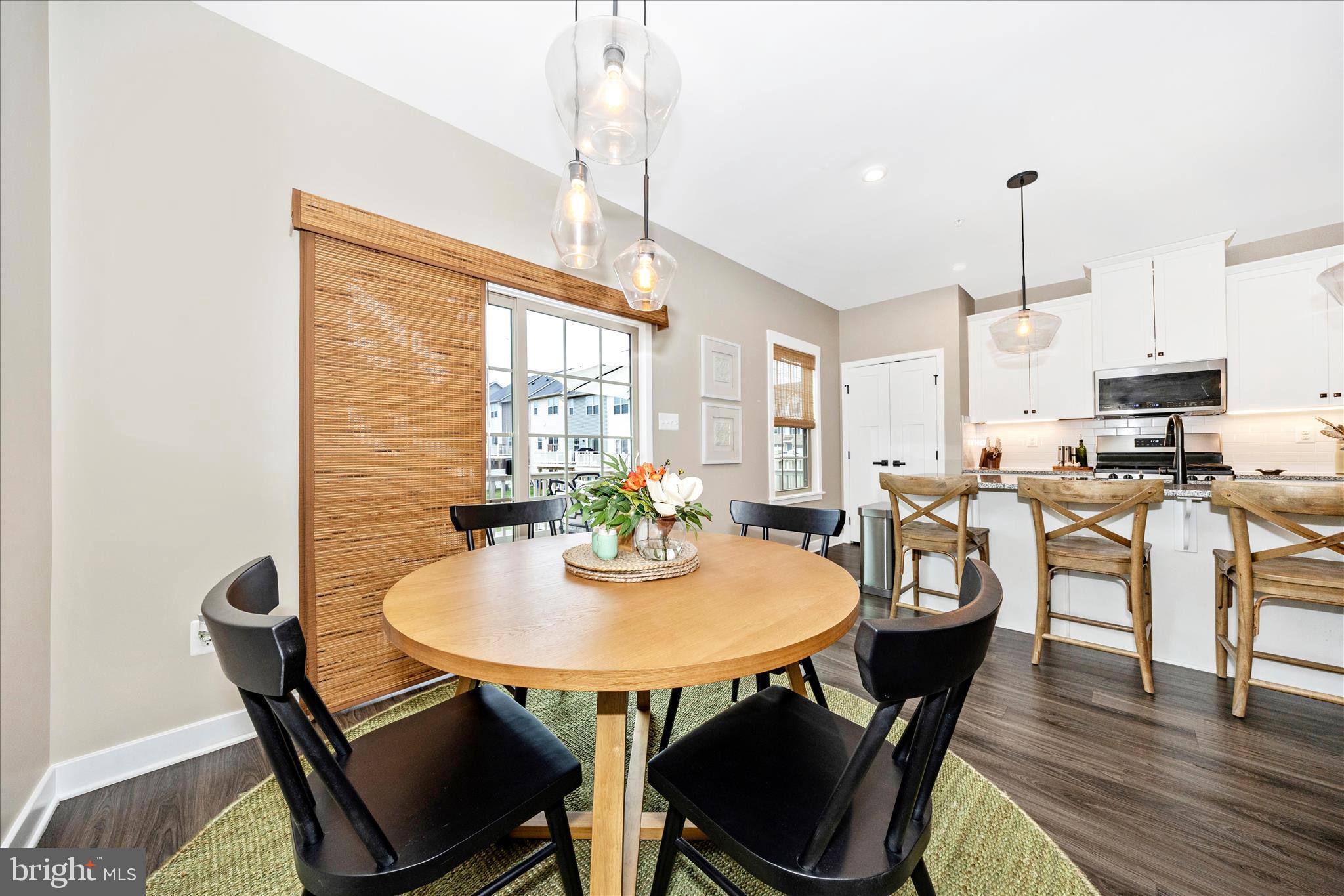 LAKE LINGANORE - Residential