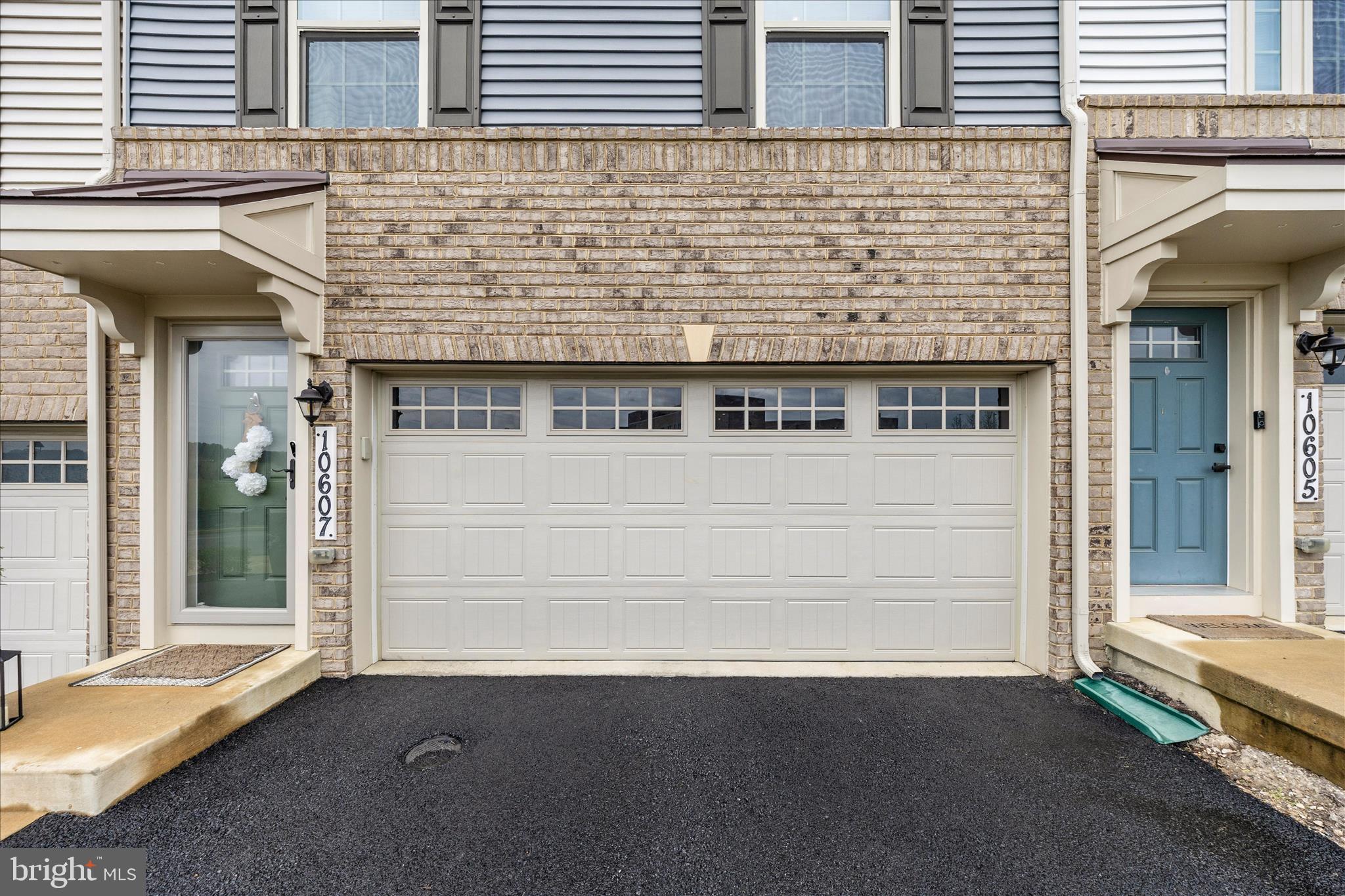 LAKE LINGANORE - Residential