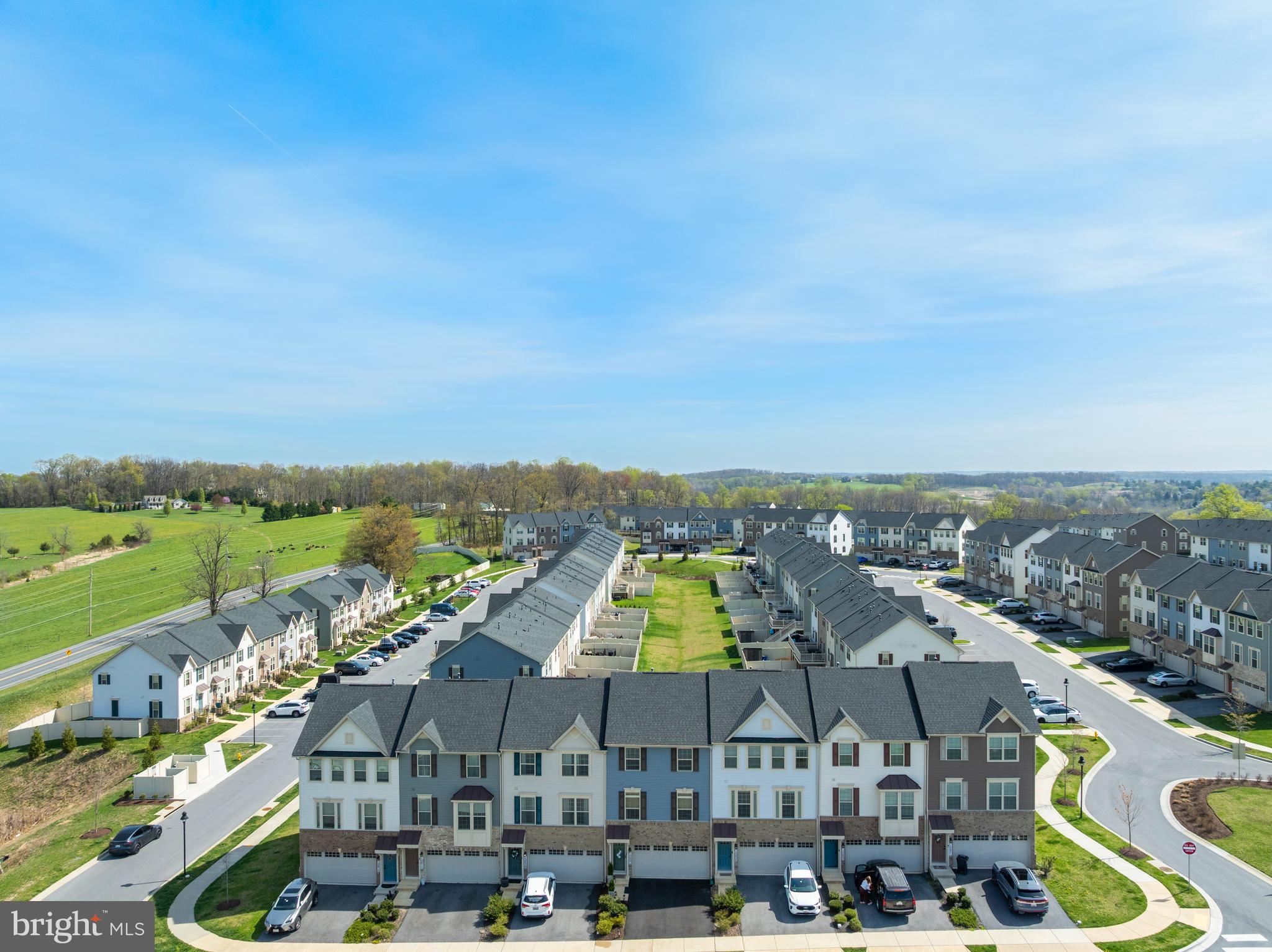 LAKE LINGANORE - Residential