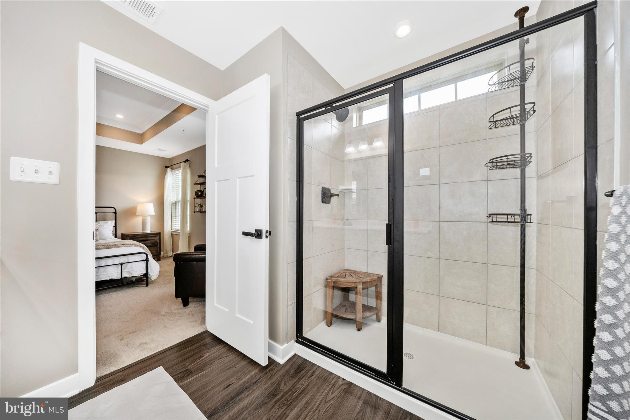 LAKE LINGANORE - Residential