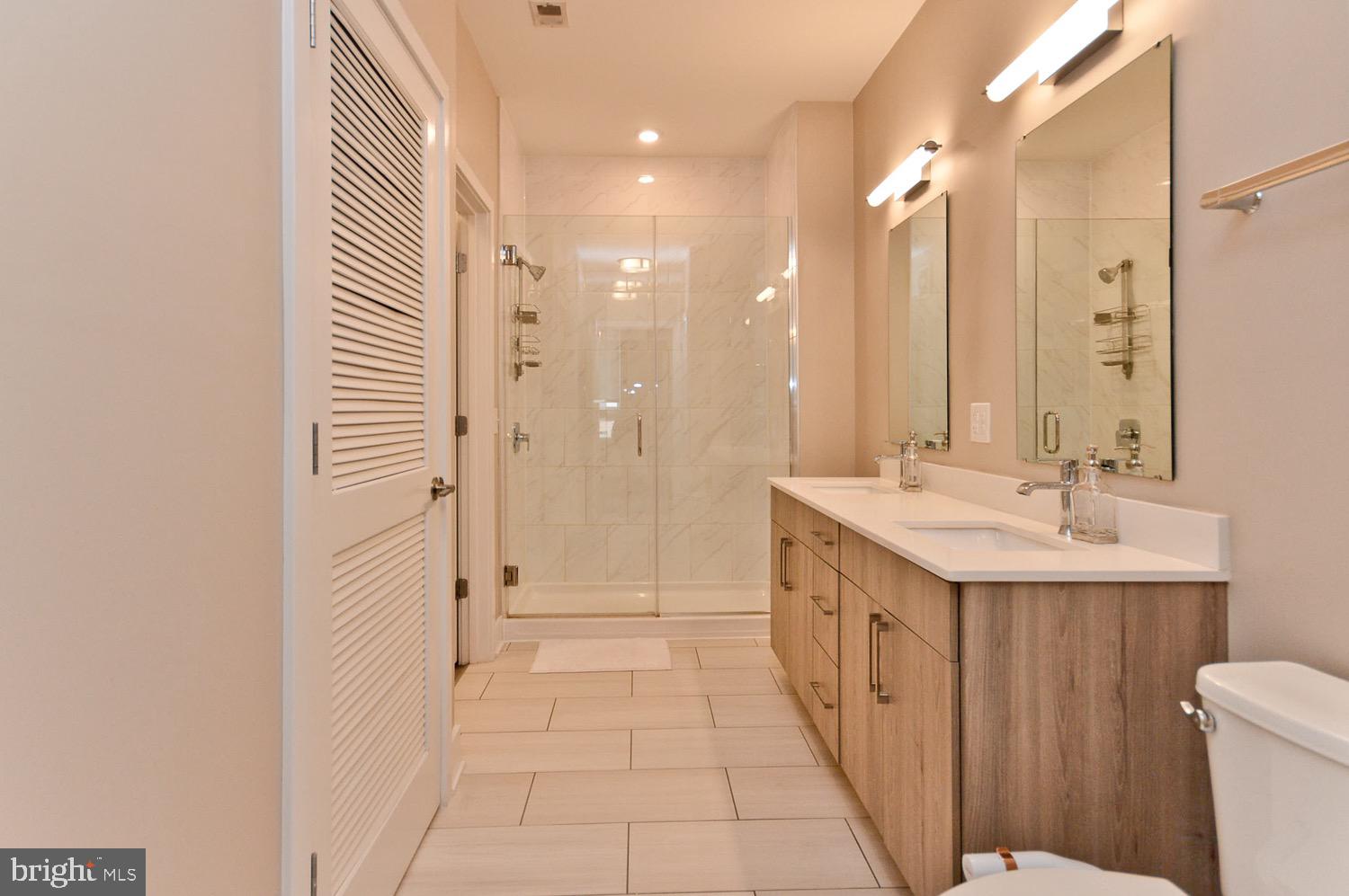 NATIONAL HARBOR - Residential Lease