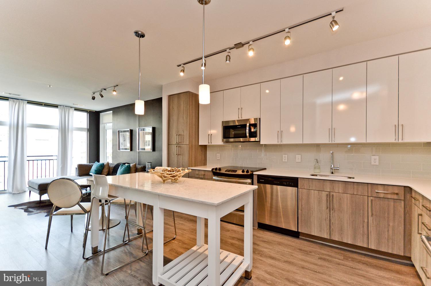 NATIONAL HARBOR - Residential Lease