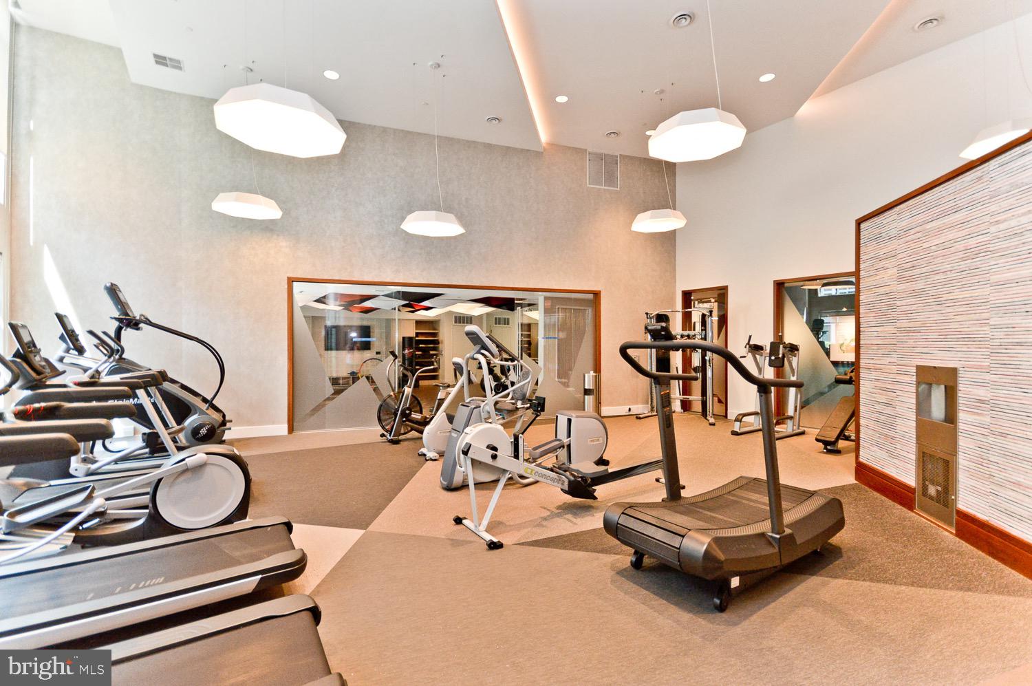 NATIONAL HARBOR - Residential Lease