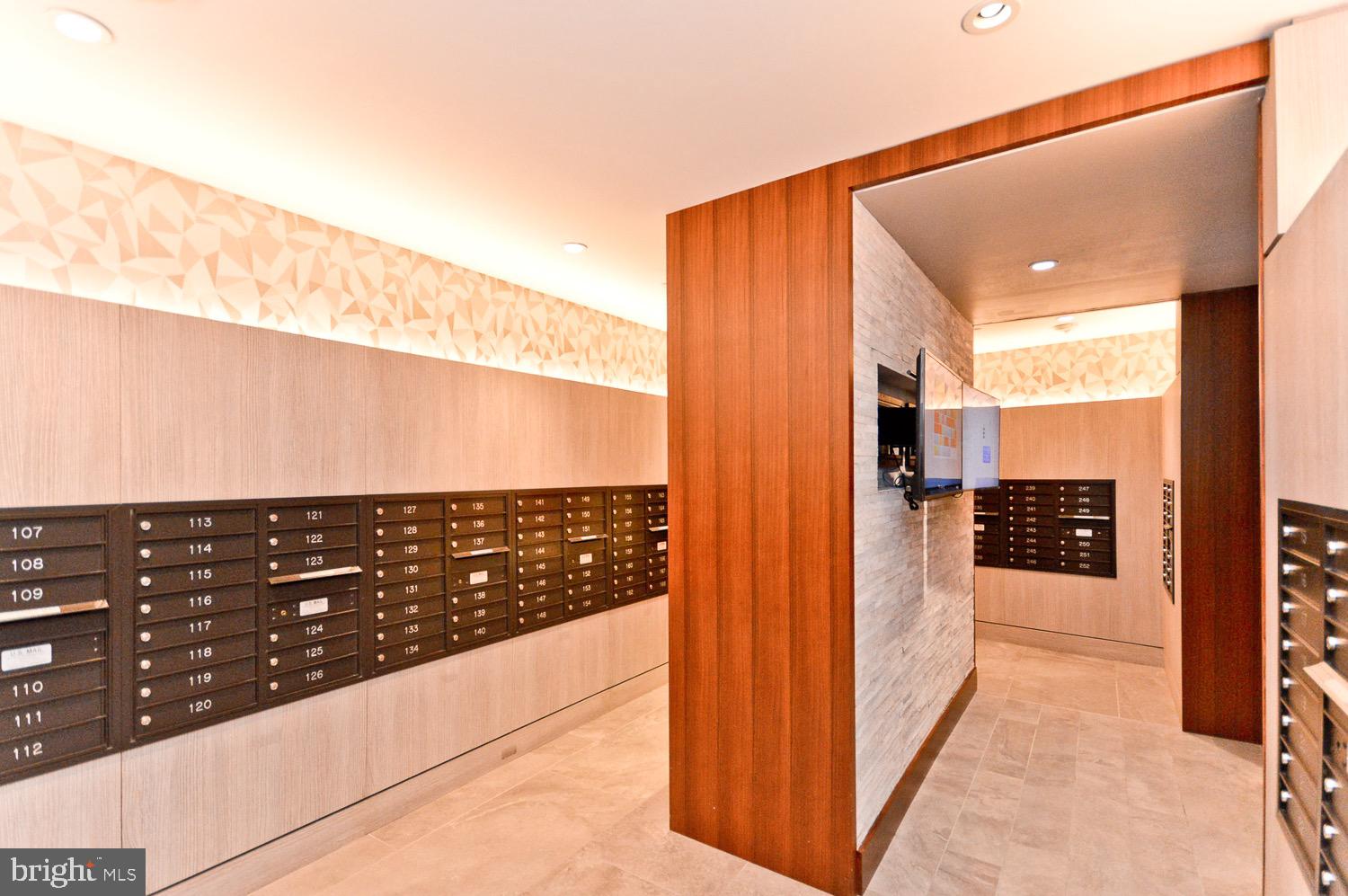 NATIONAL HARBOR - Residential Lease