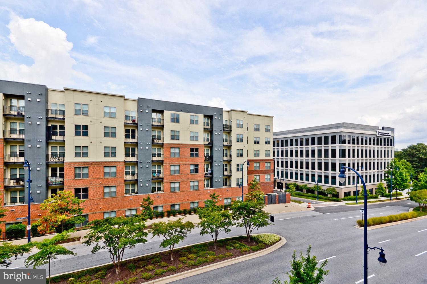 NATIONAL HARBOR - Residential Lease