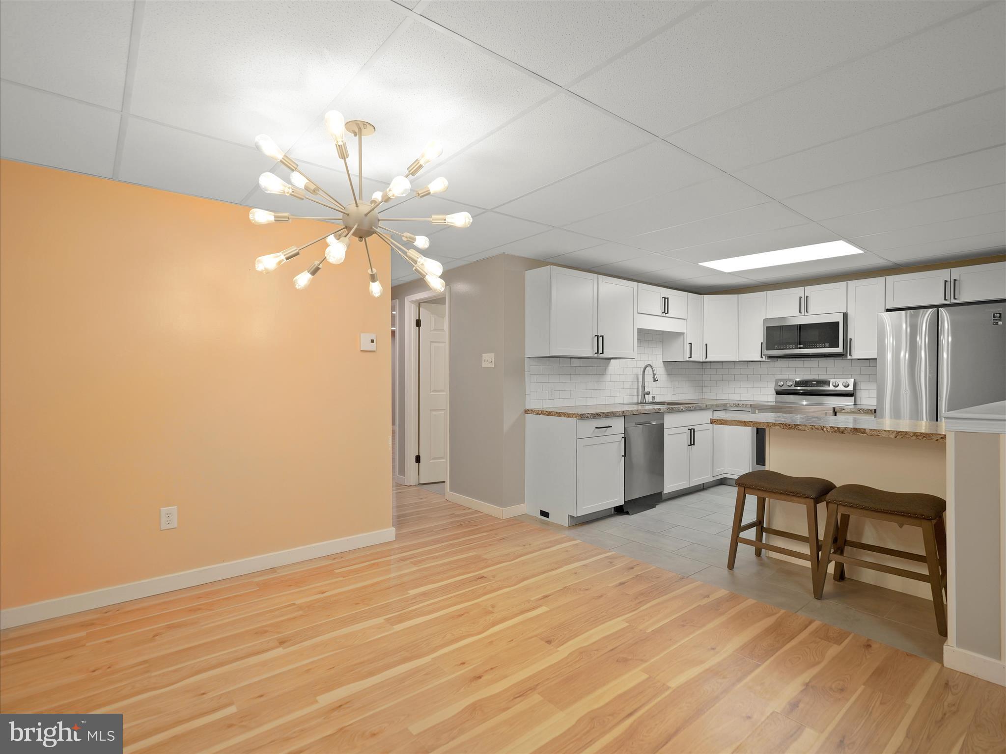 RENAISSANCE GARDENS CONDOMINIUMS - Residential