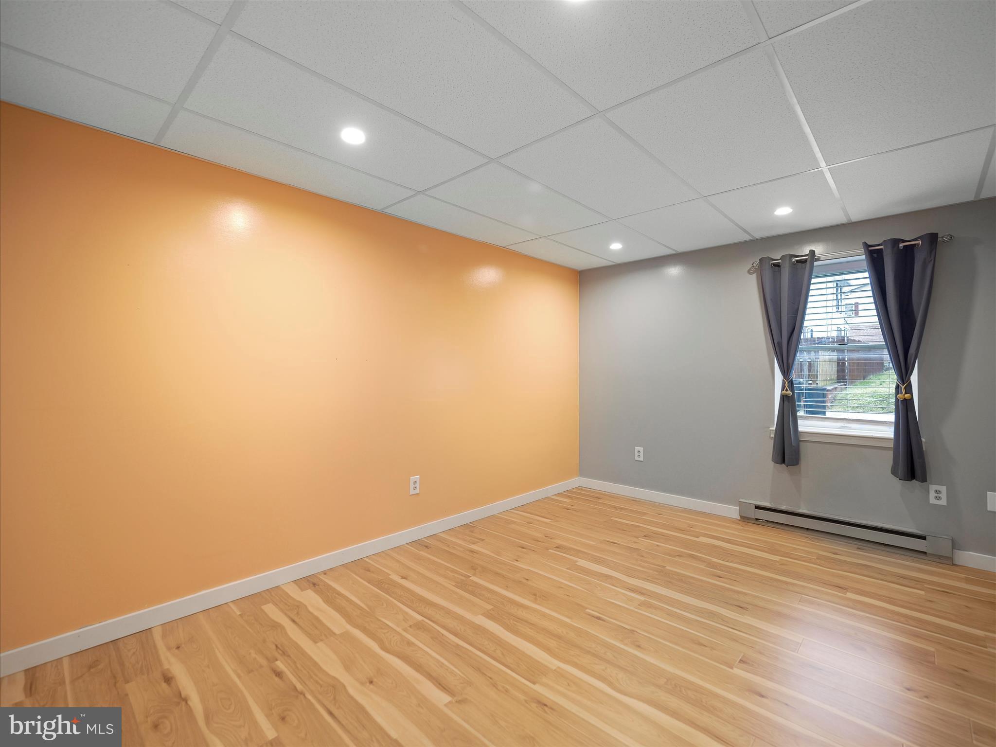 RENAISSANCE GARDENS CONDOMINIUMS - Residential