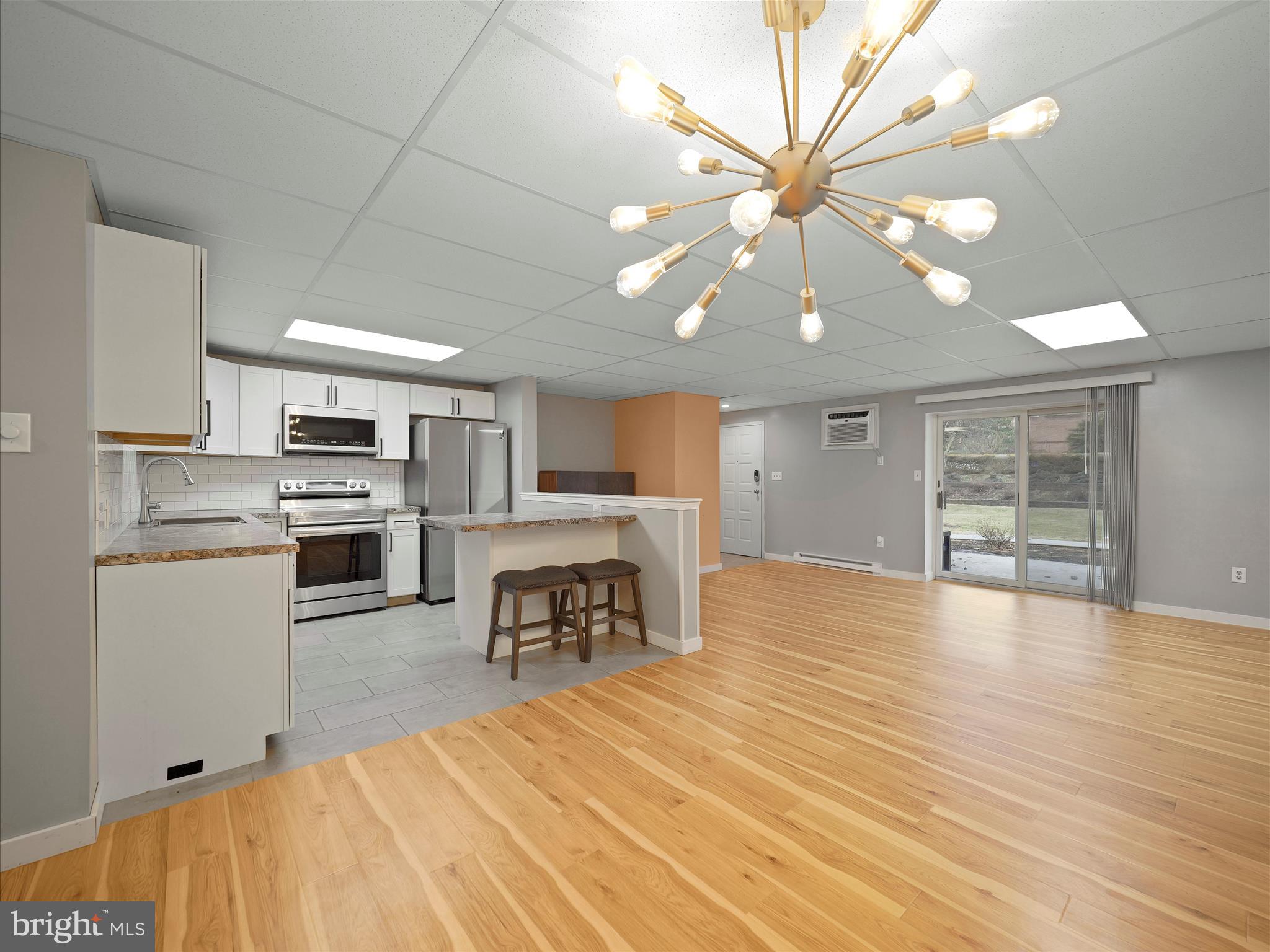 RENAISSANCE GARDENS CONDOMINIUMS - Residential