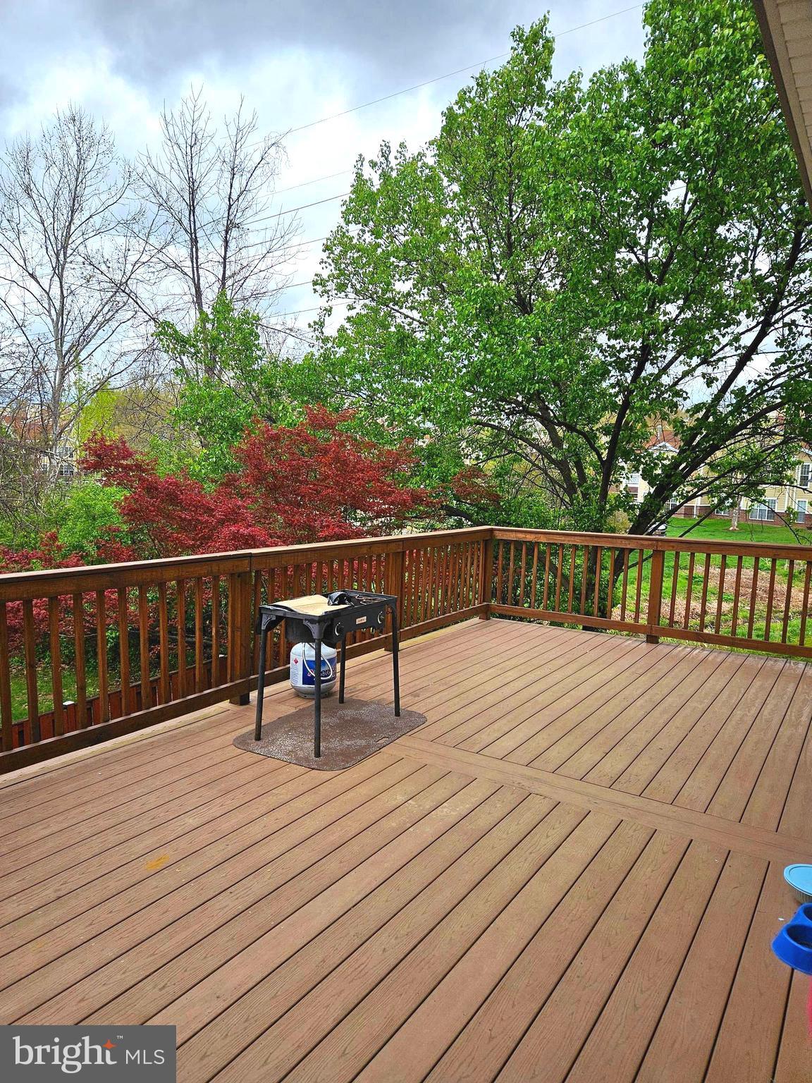 GREENS AT FAIR LAKES - Residential Lease