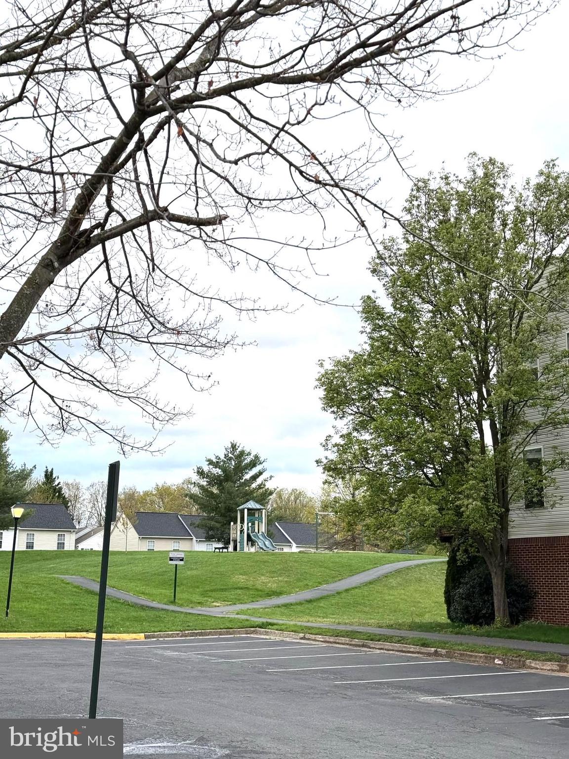 GREENS AT FAIR LAKES - Residential Lease