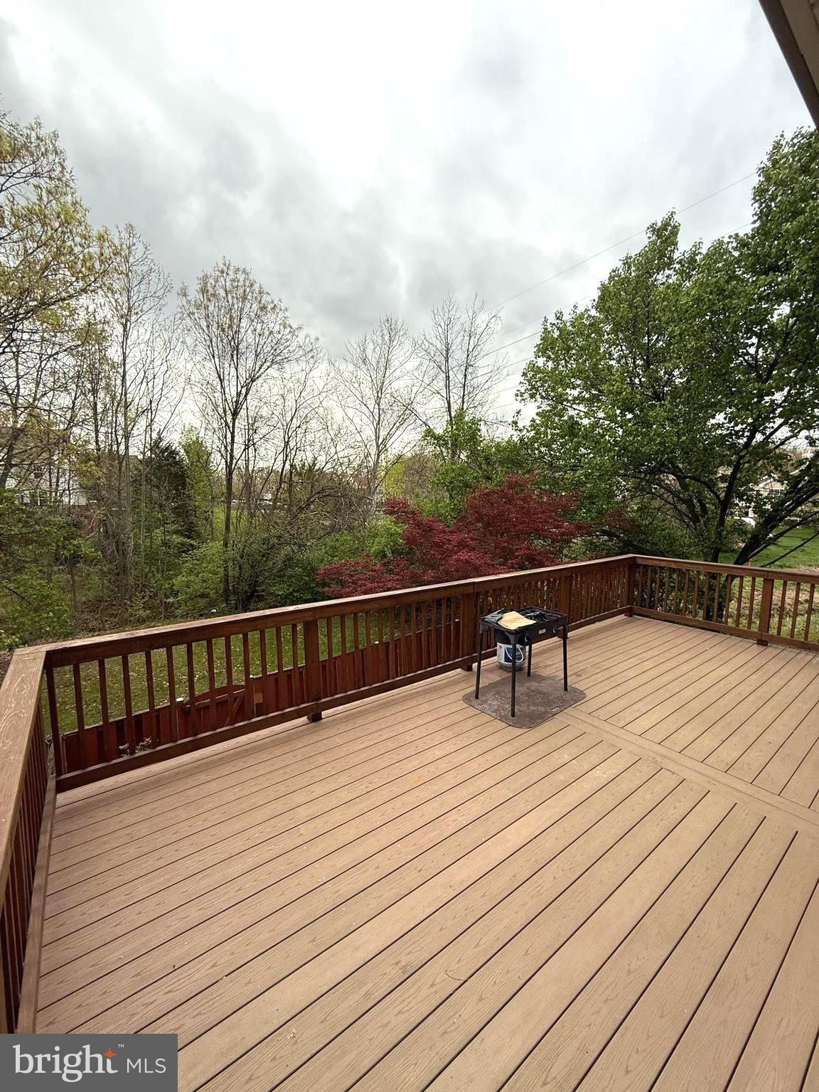 GREENS AT FAIR LAKES - Residential Lease