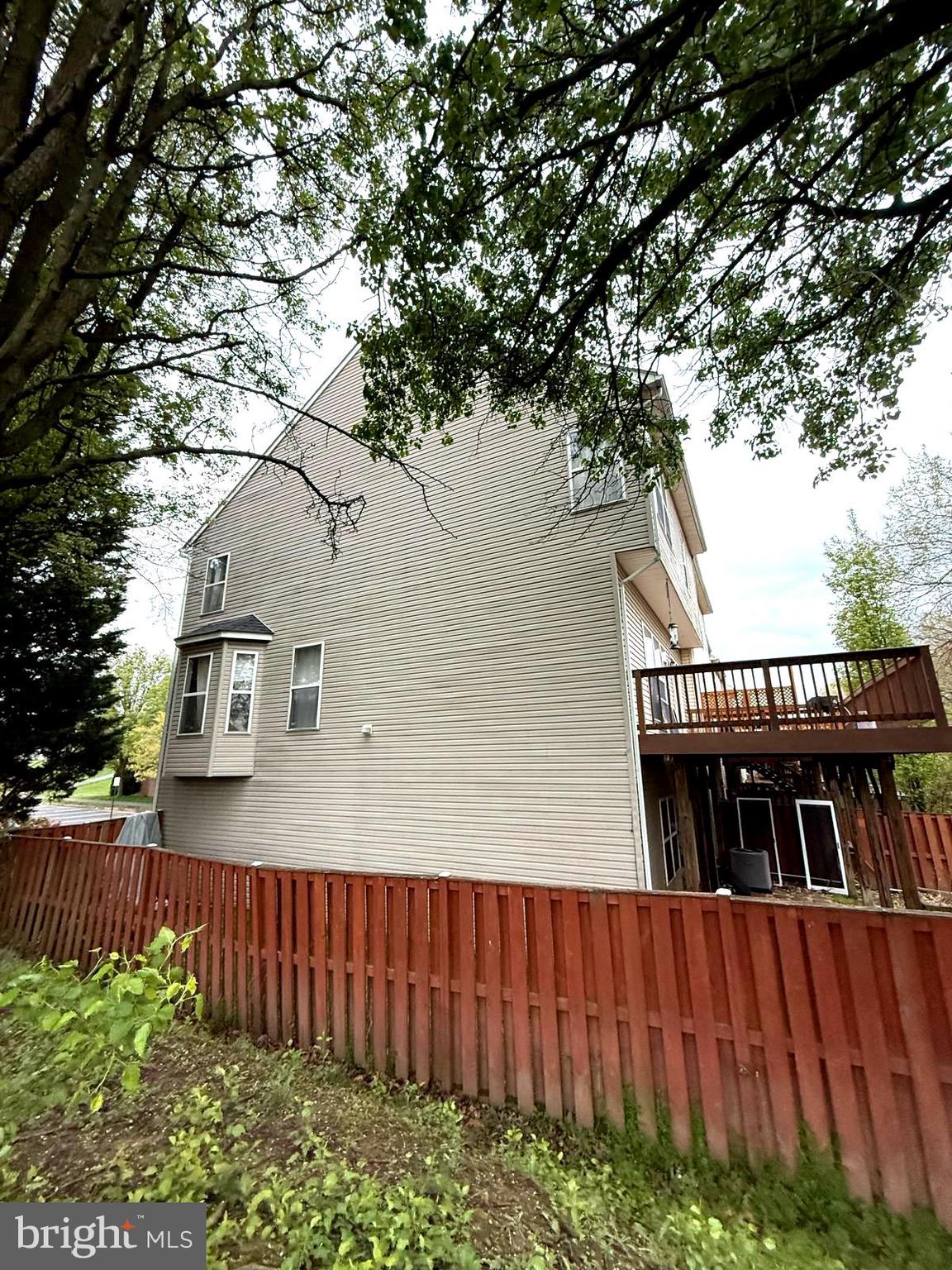 GREENS AT FAIR LAKES - Residential Lease