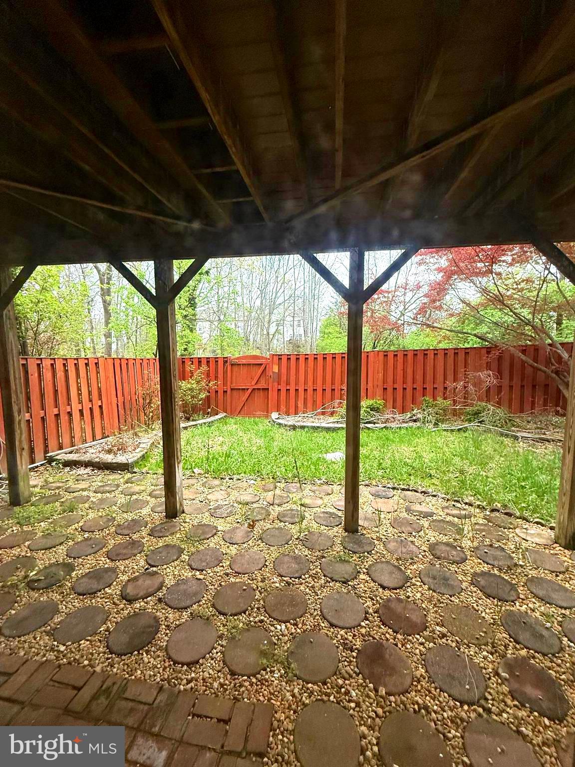 GREENS AT FAIR LAKES - Residential Lease