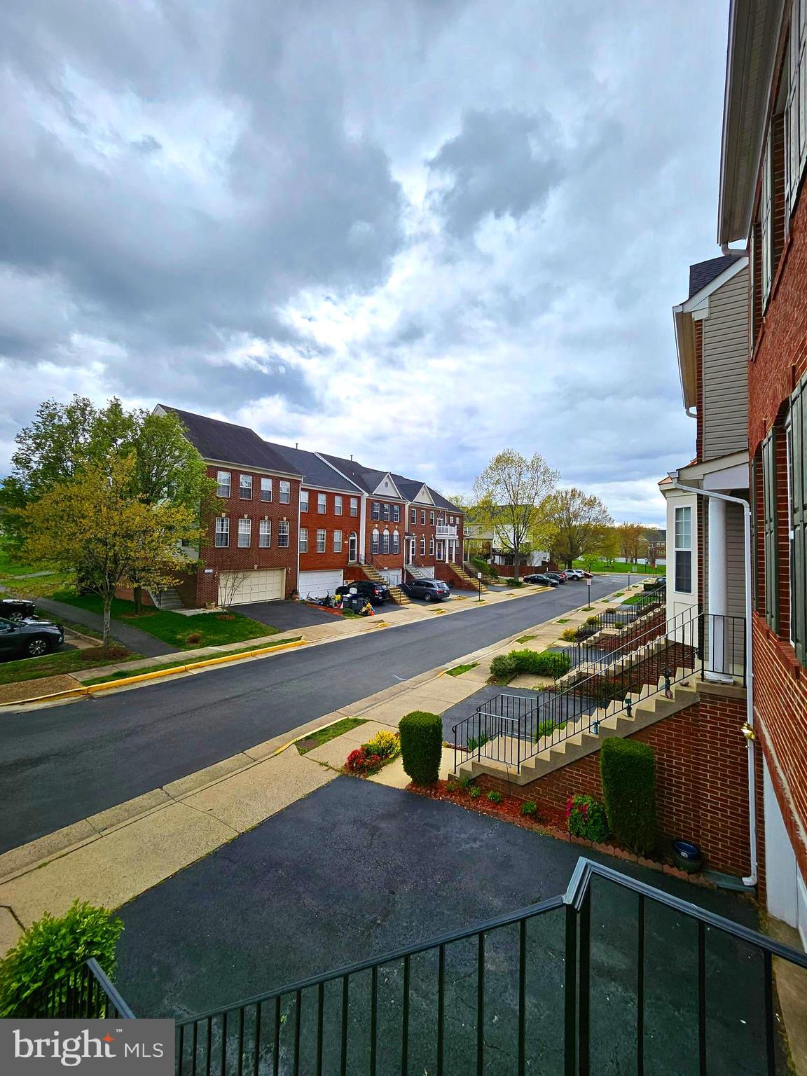 GREENS AT FAIR LAKES - Residential Lease