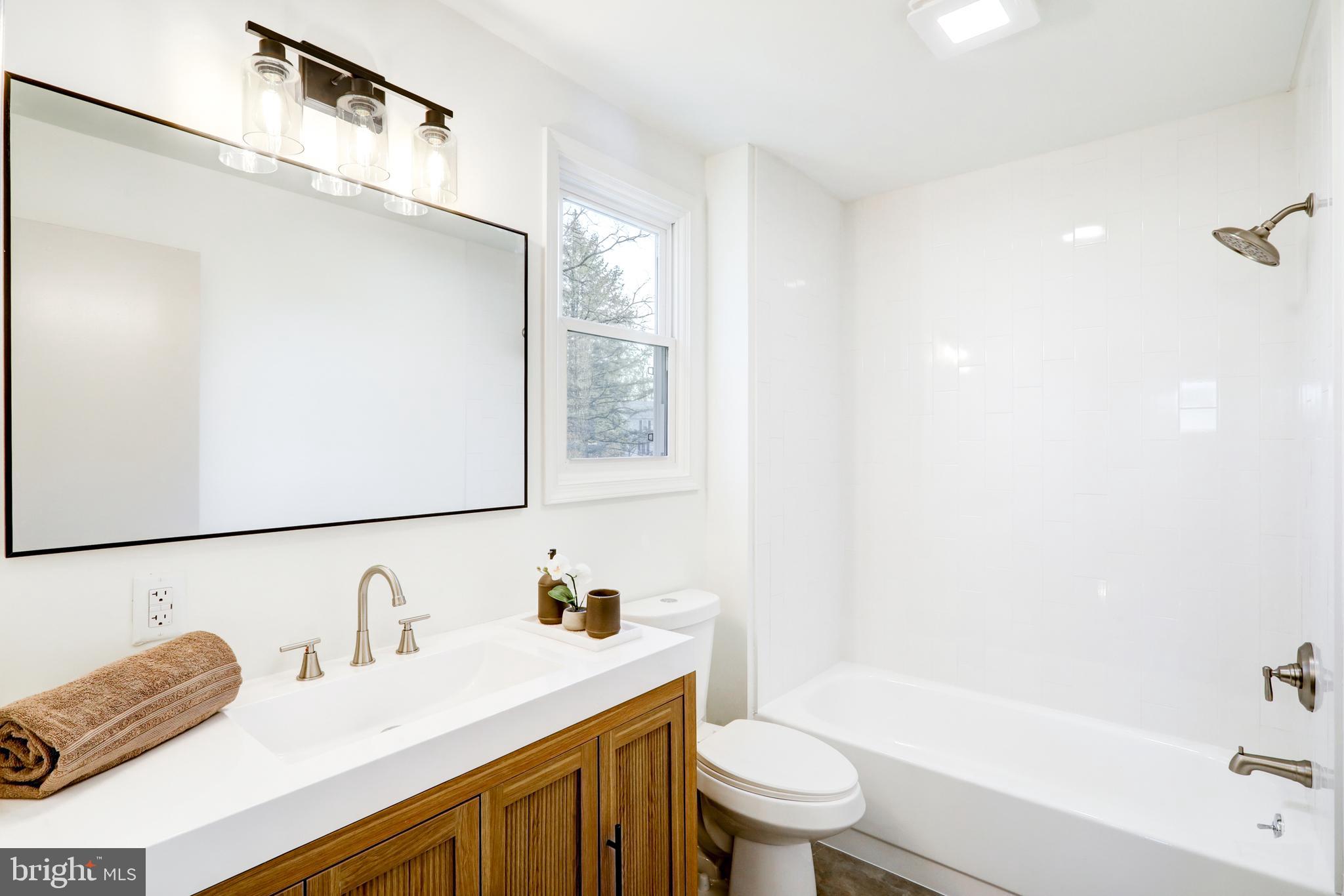 EAST HEMPFIELD TWP - Residential