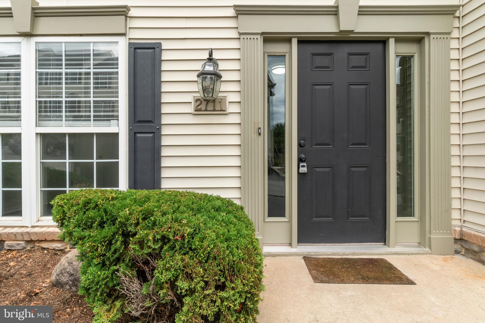 2711 HUNT CLUB DRIVE 62