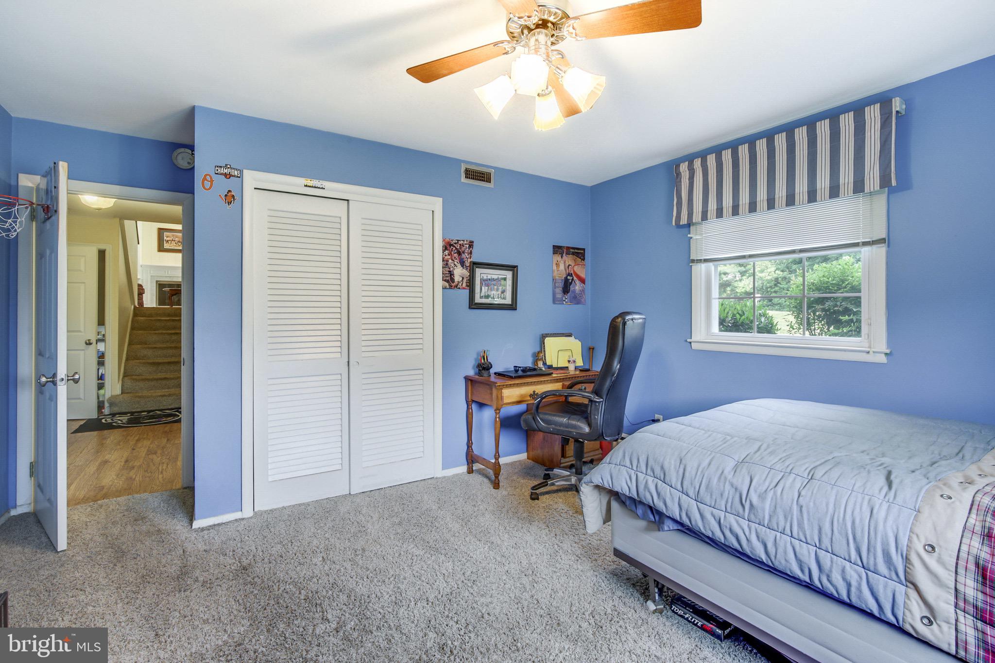 POT SPRING - Residential